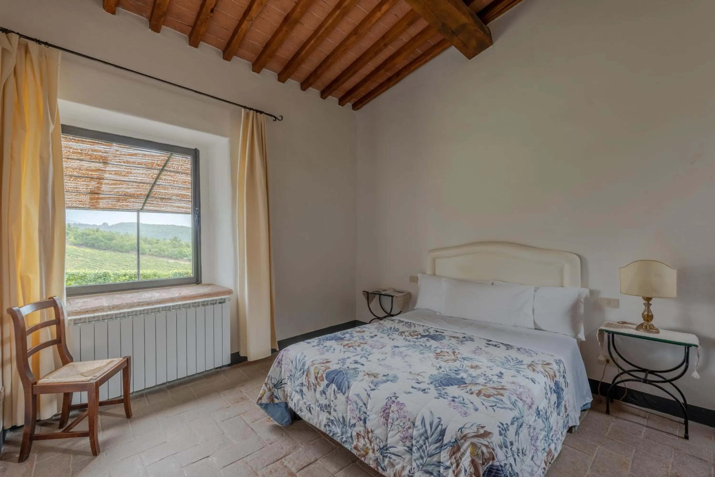 Bedroom, Bed in Castello Di Meleto