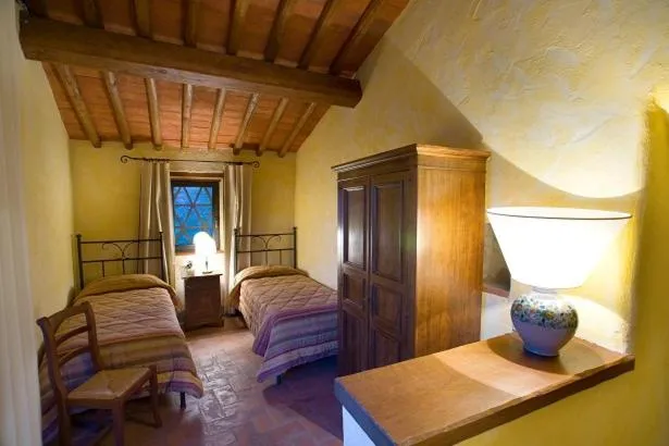 Bedroom, Bed in Castello Di Meleto