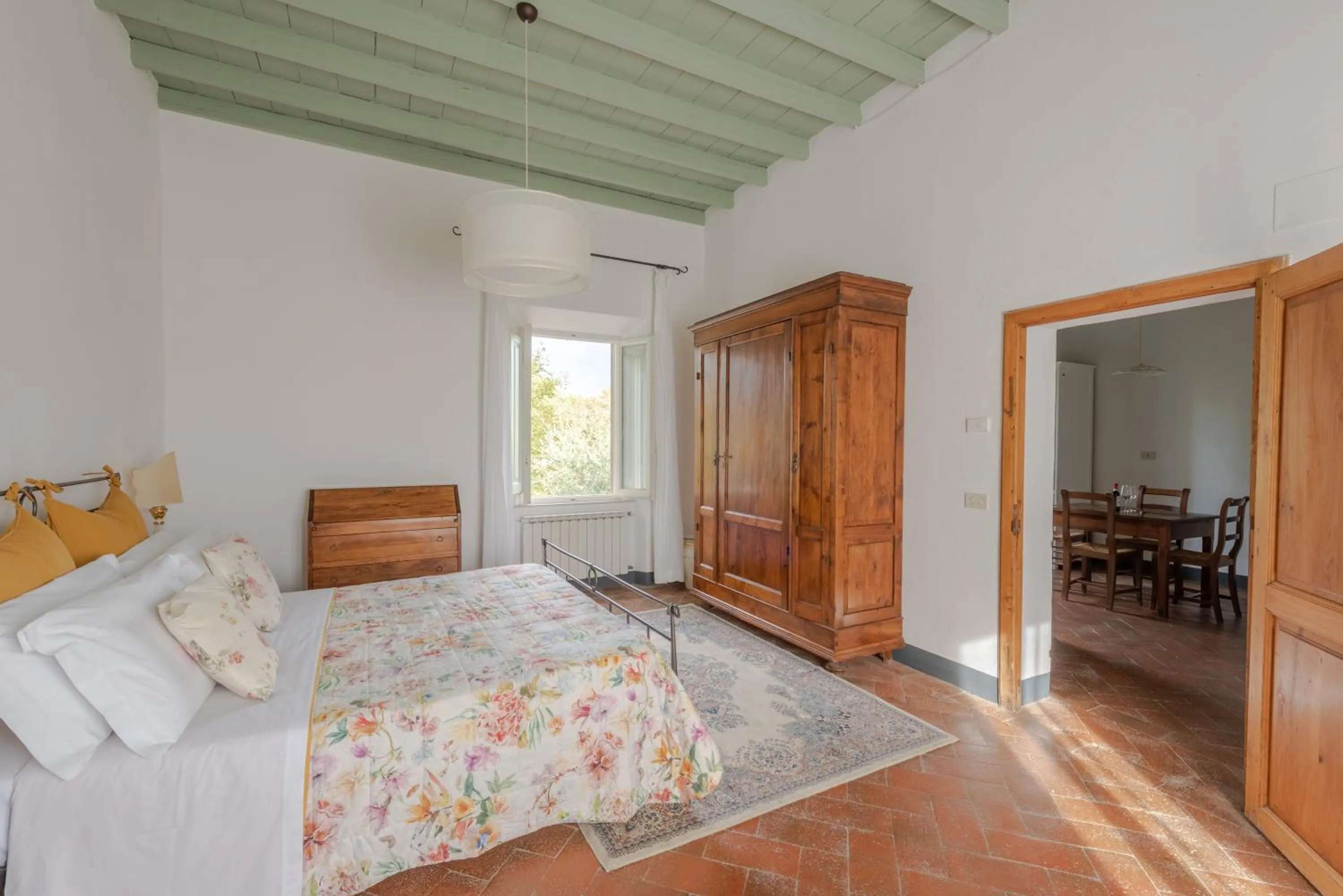 Bed in Castello Di Meleto