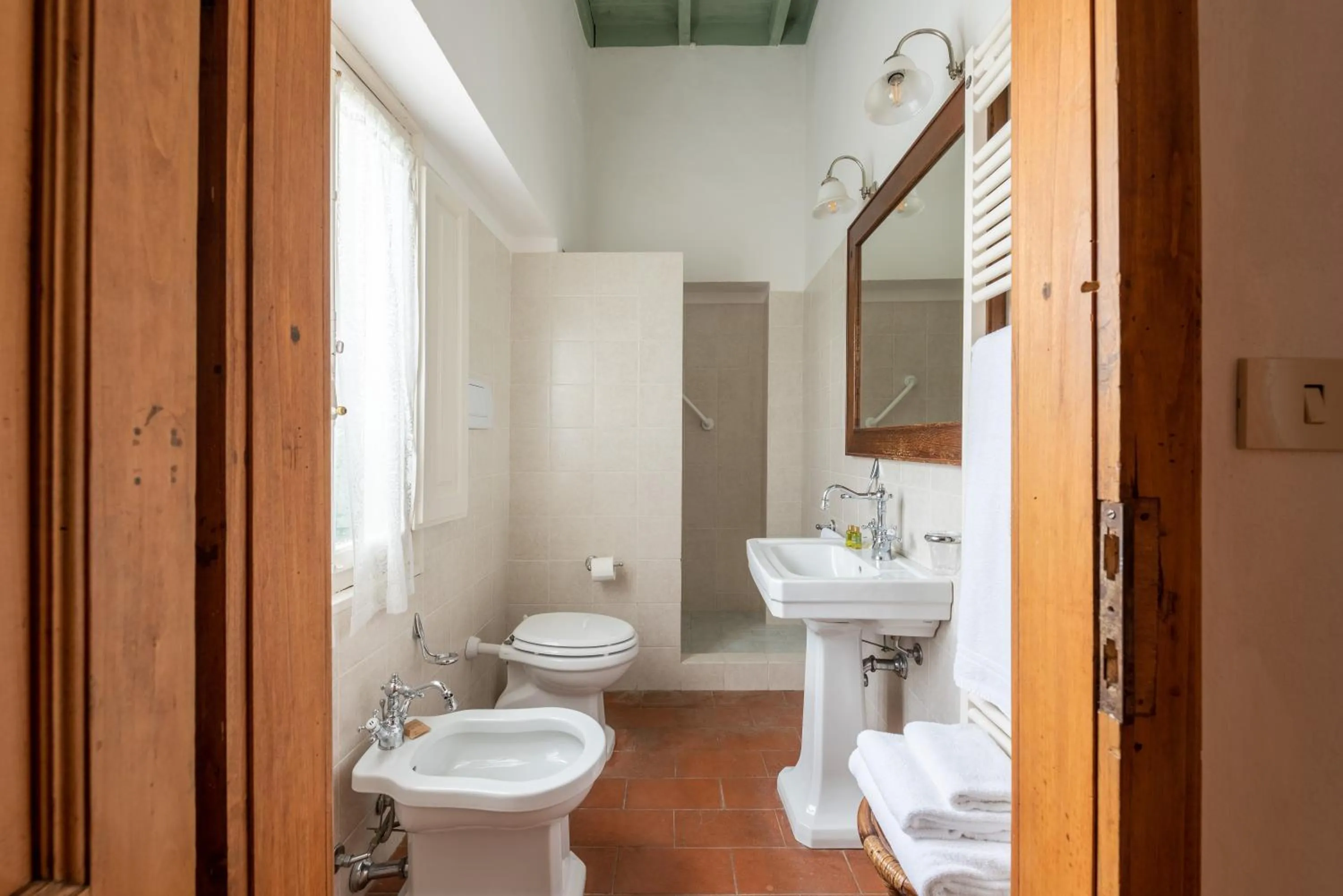 Bathroom in Castello Di Meleto