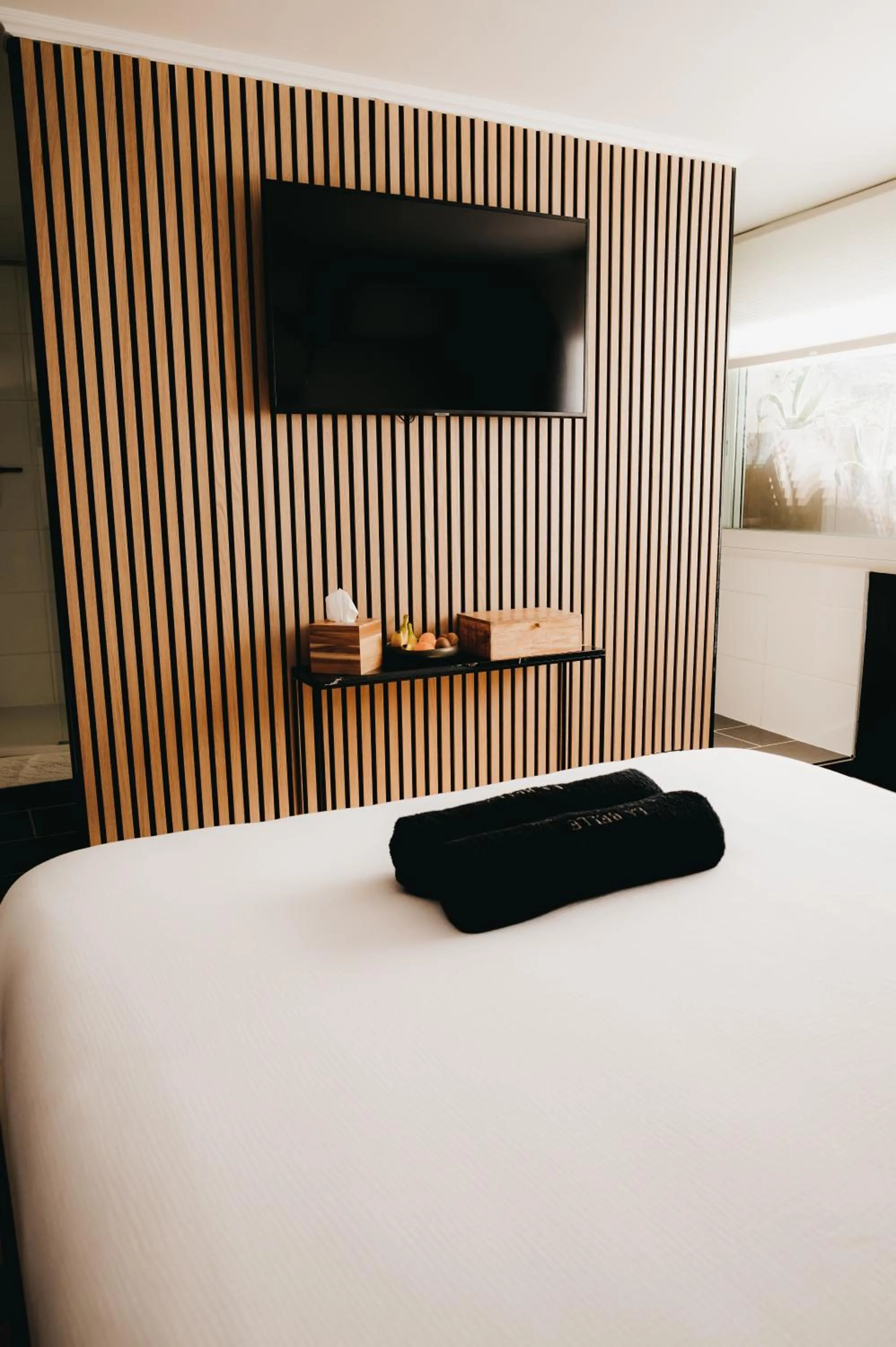 Bed in La Belle Endormie B&B French Guest house