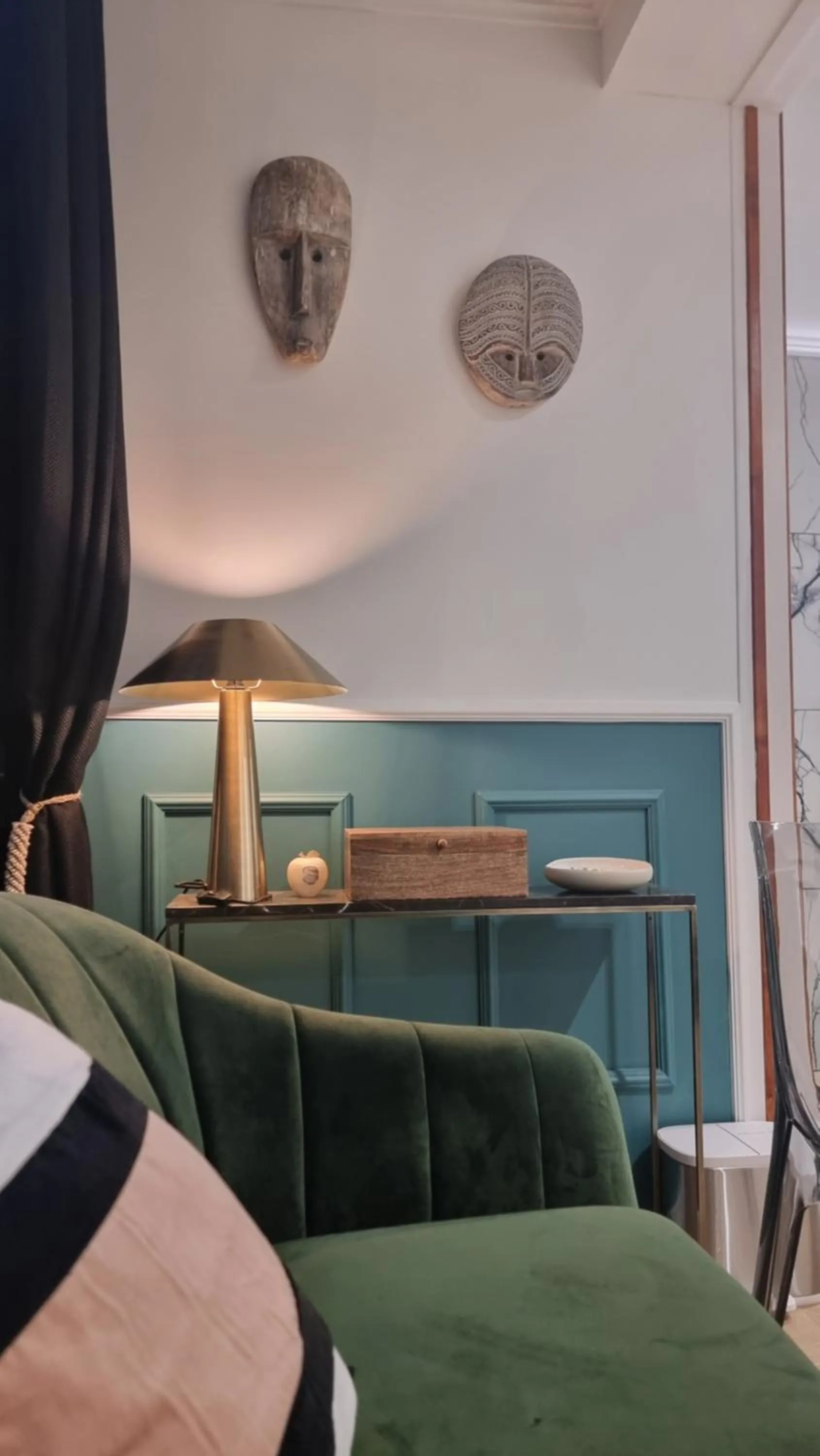 Seating area in La Belle Endormie B&B French Guest house