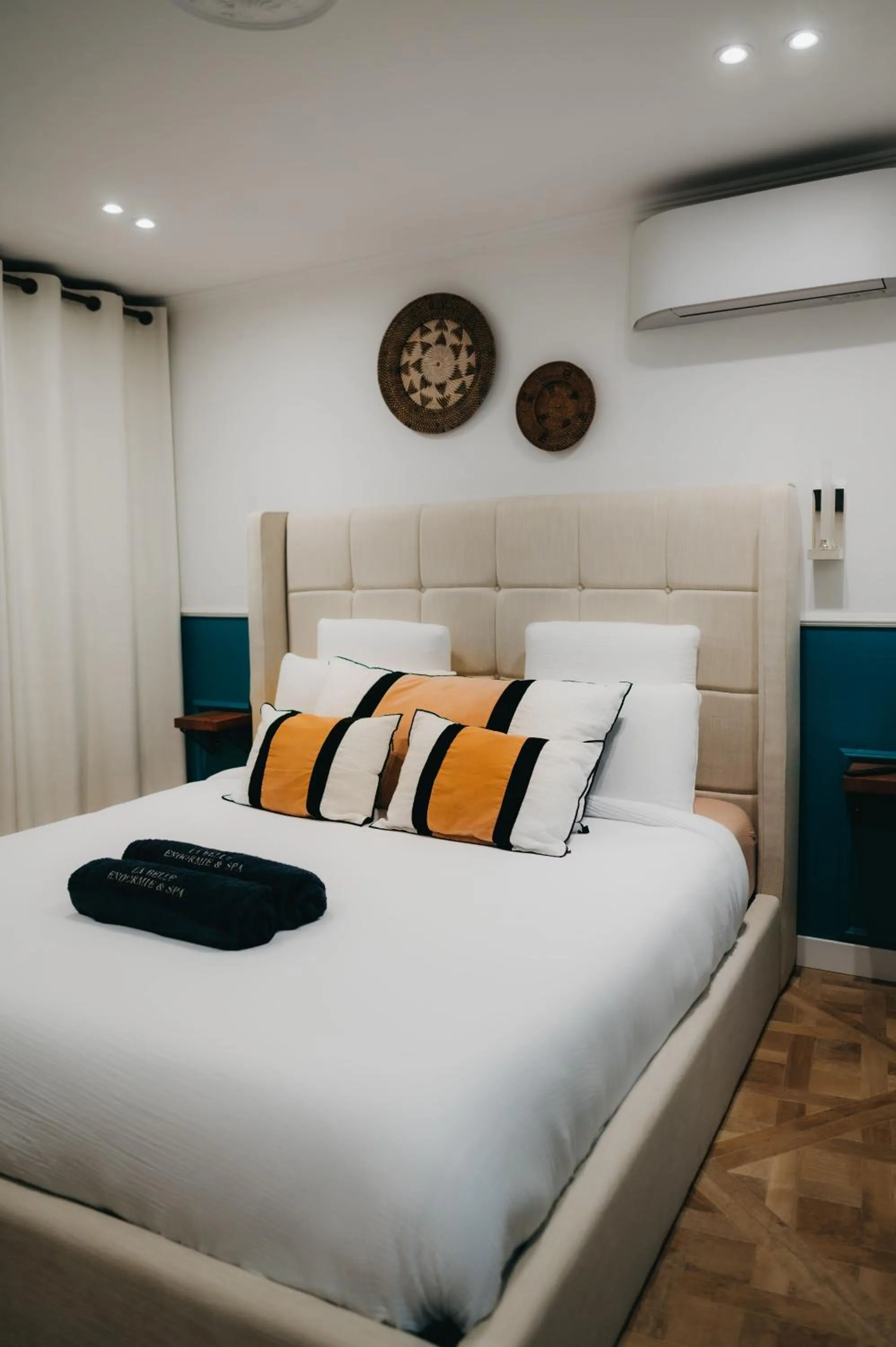 Bed in La Belle Endormie B&B French Guest house