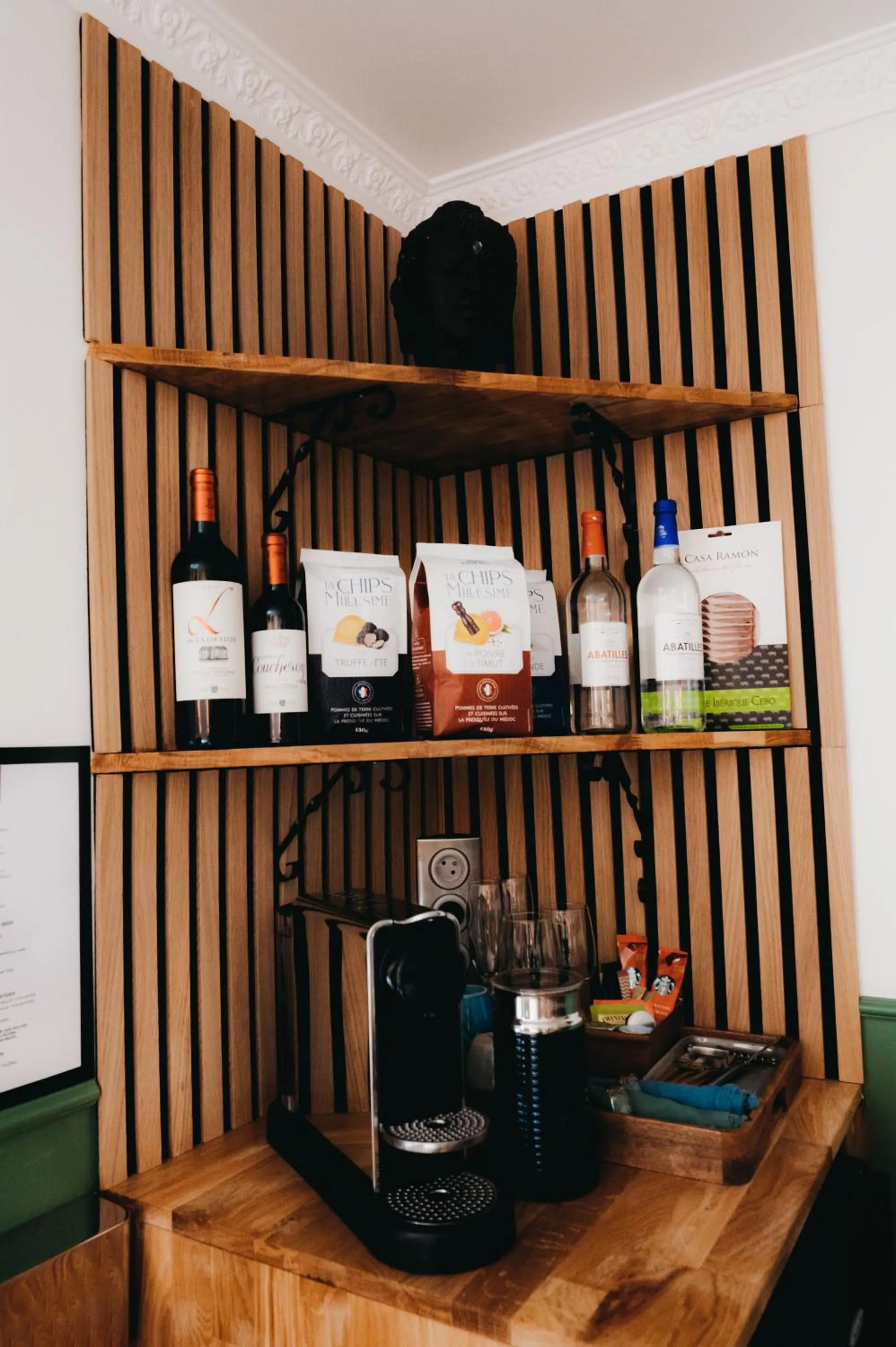 Coffee/tea facilities in La Belle Endormie B&B French Guest house