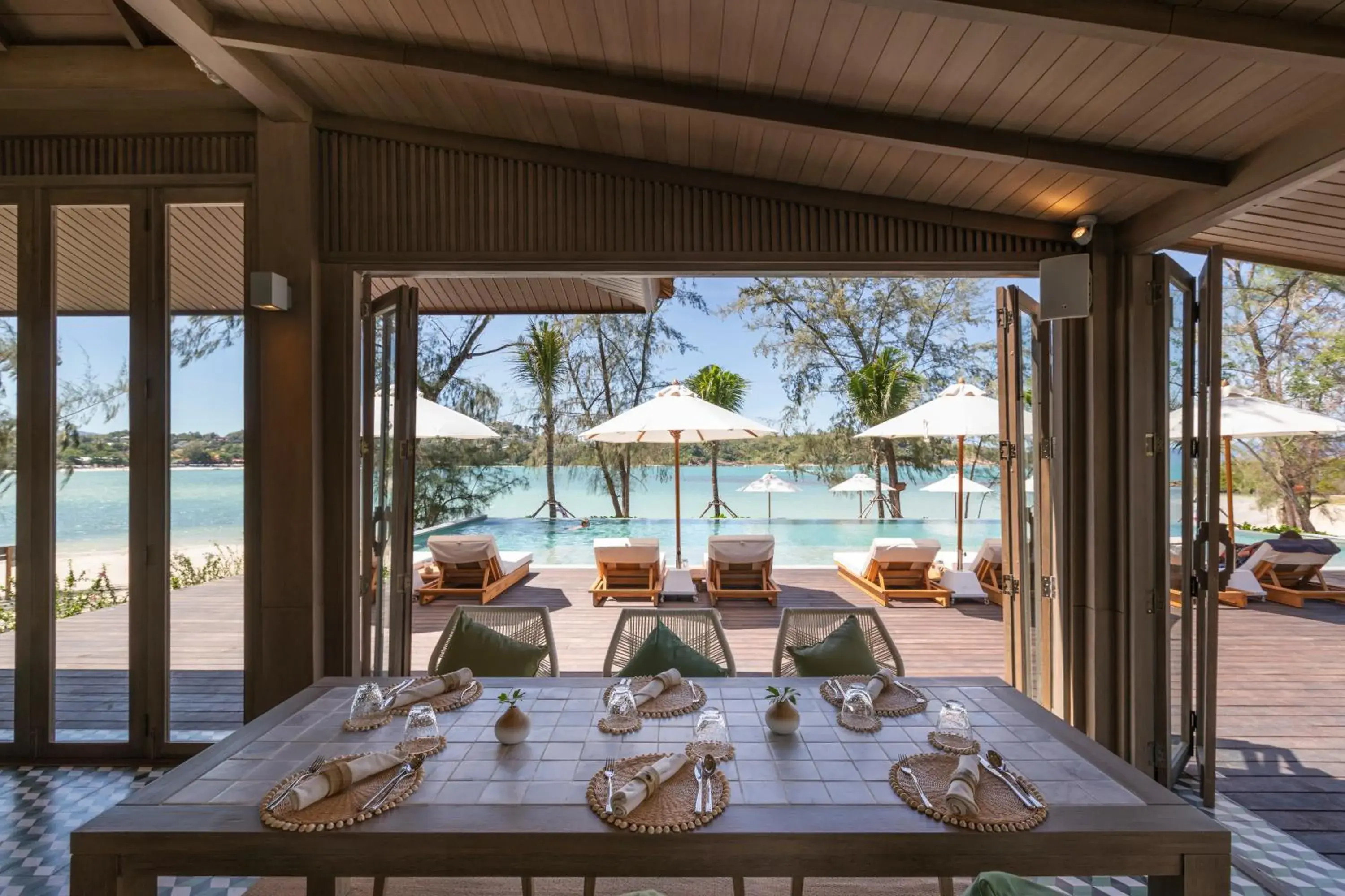 Restaurant/places to eat in Cape Fahn Hotel Samui Restaurant/places to eat in Cape Fahn Hotel Samui