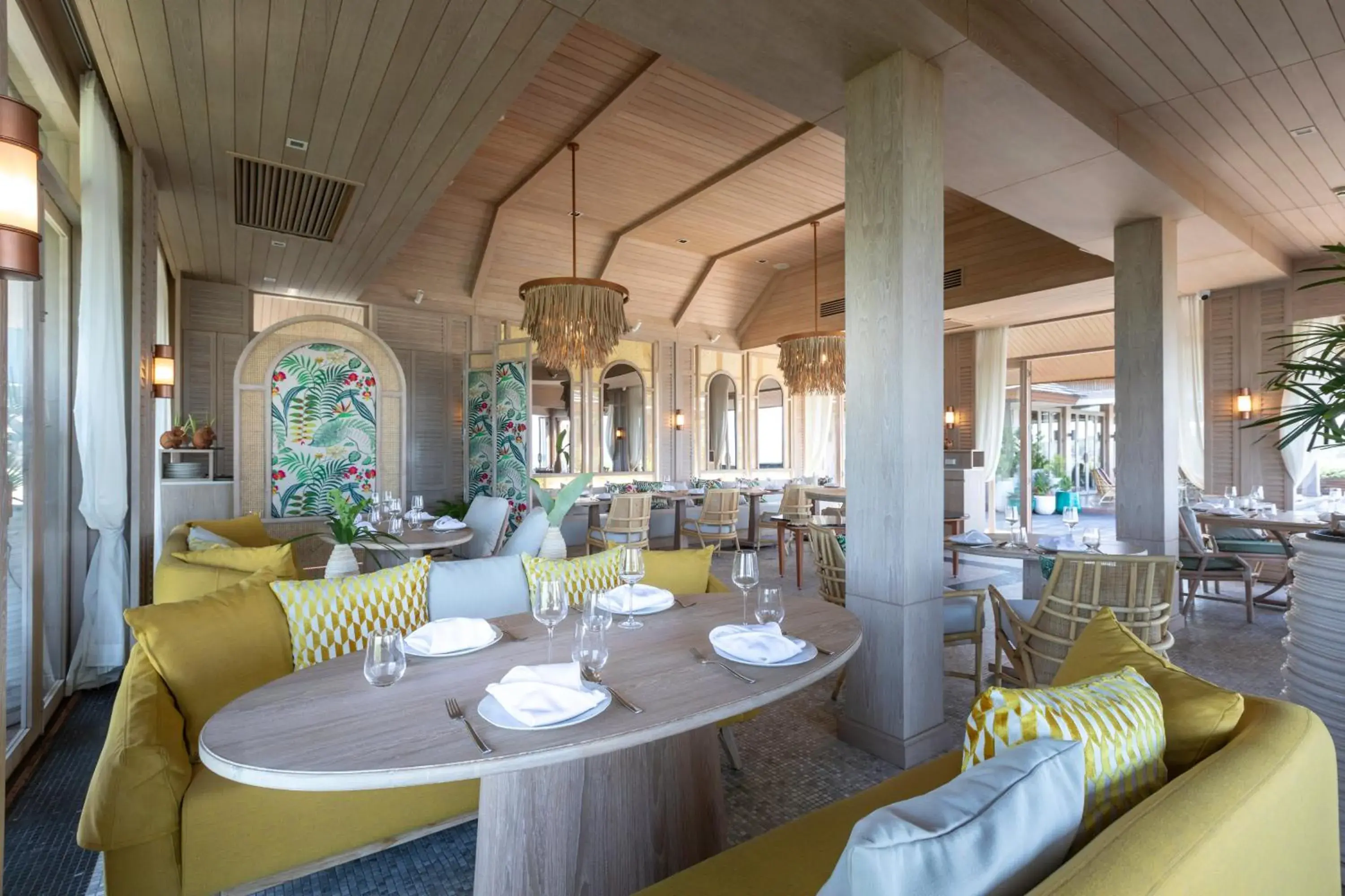 Restaurant/places to eat in Cape Fahn Hotel Samui Restaurant/places to eat in Cape Fahn Hotel Samui