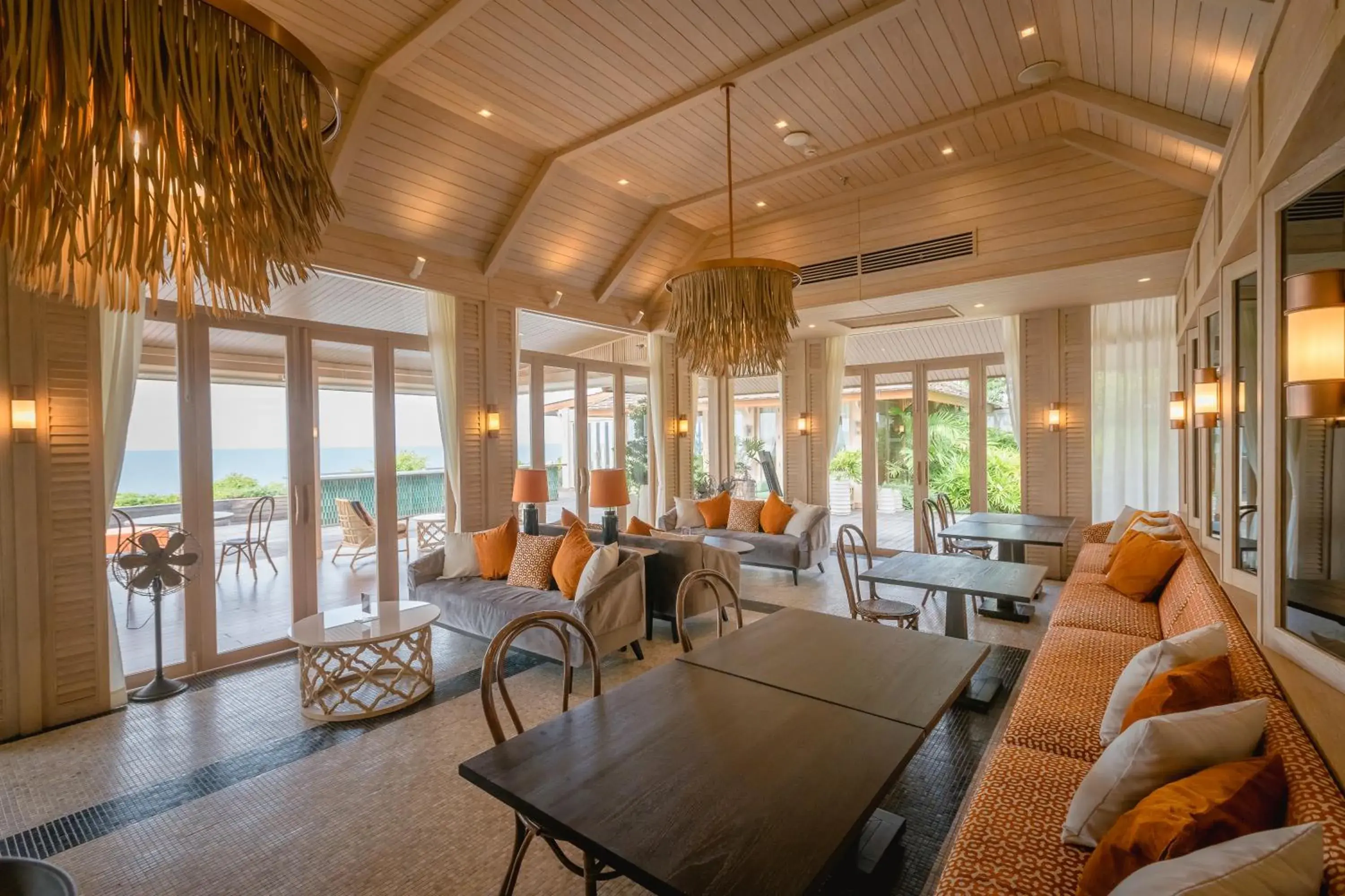 Lounge or bar in Cape Fahn Hotel Samui Lounge or bar in Cape Fahn Hotel Samui