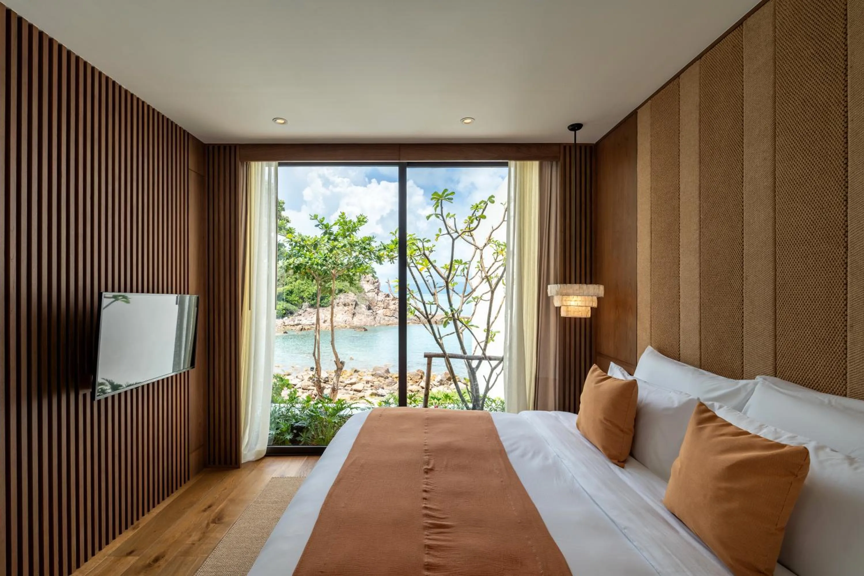 Bed in Cape Fahn Hotel - Private Islands Samui