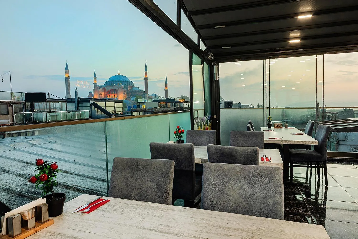 Breakfast in Aristocrat Hotel