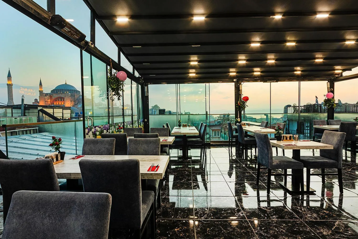 Breakfast in Aristocrat Hotel