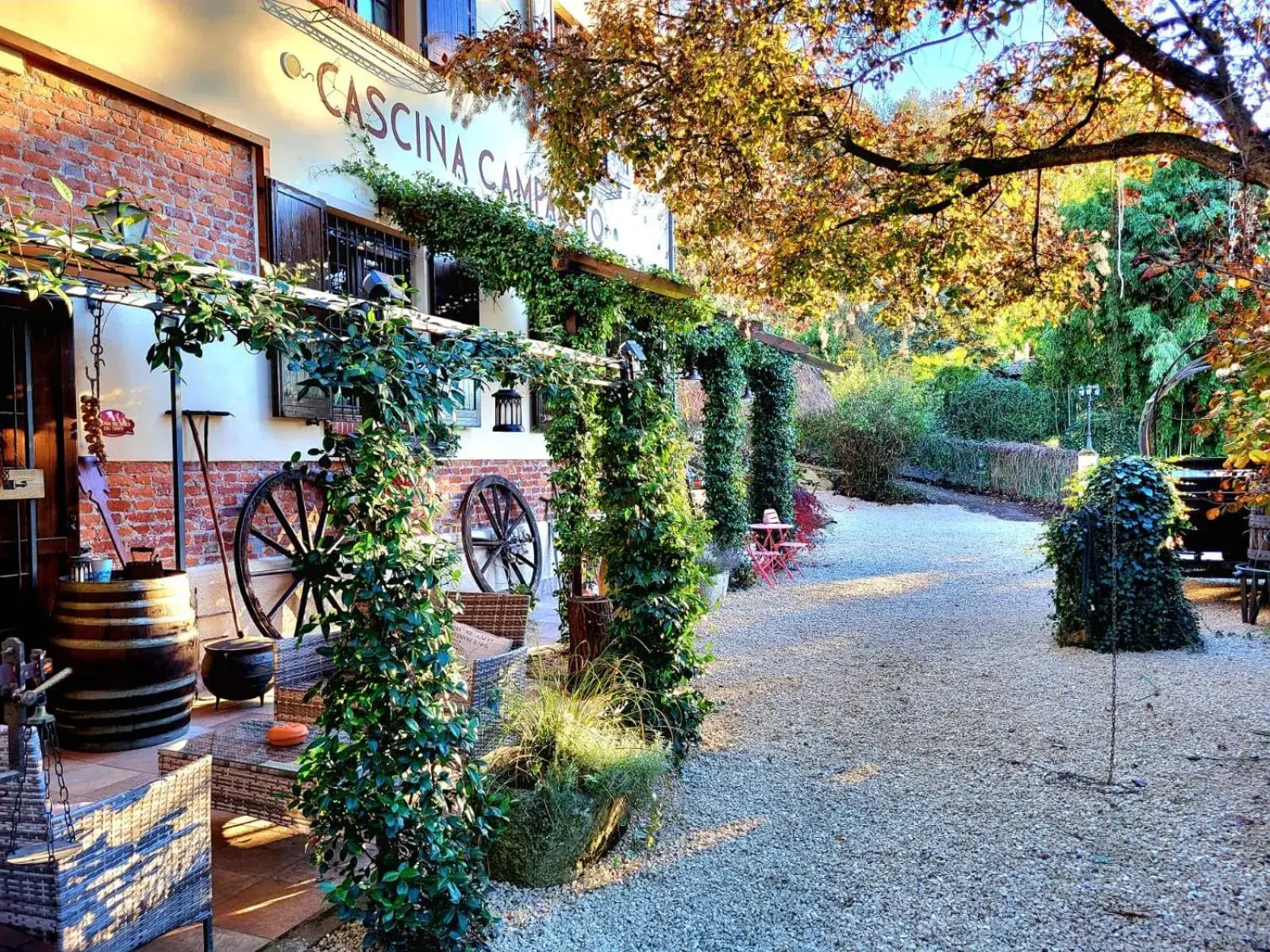 Superior Triple Room - single occupancy in B&B Relais Cascina al Campaccio Superior Triple Room - single occupancy in B&B Relais Cascina al Campaccio