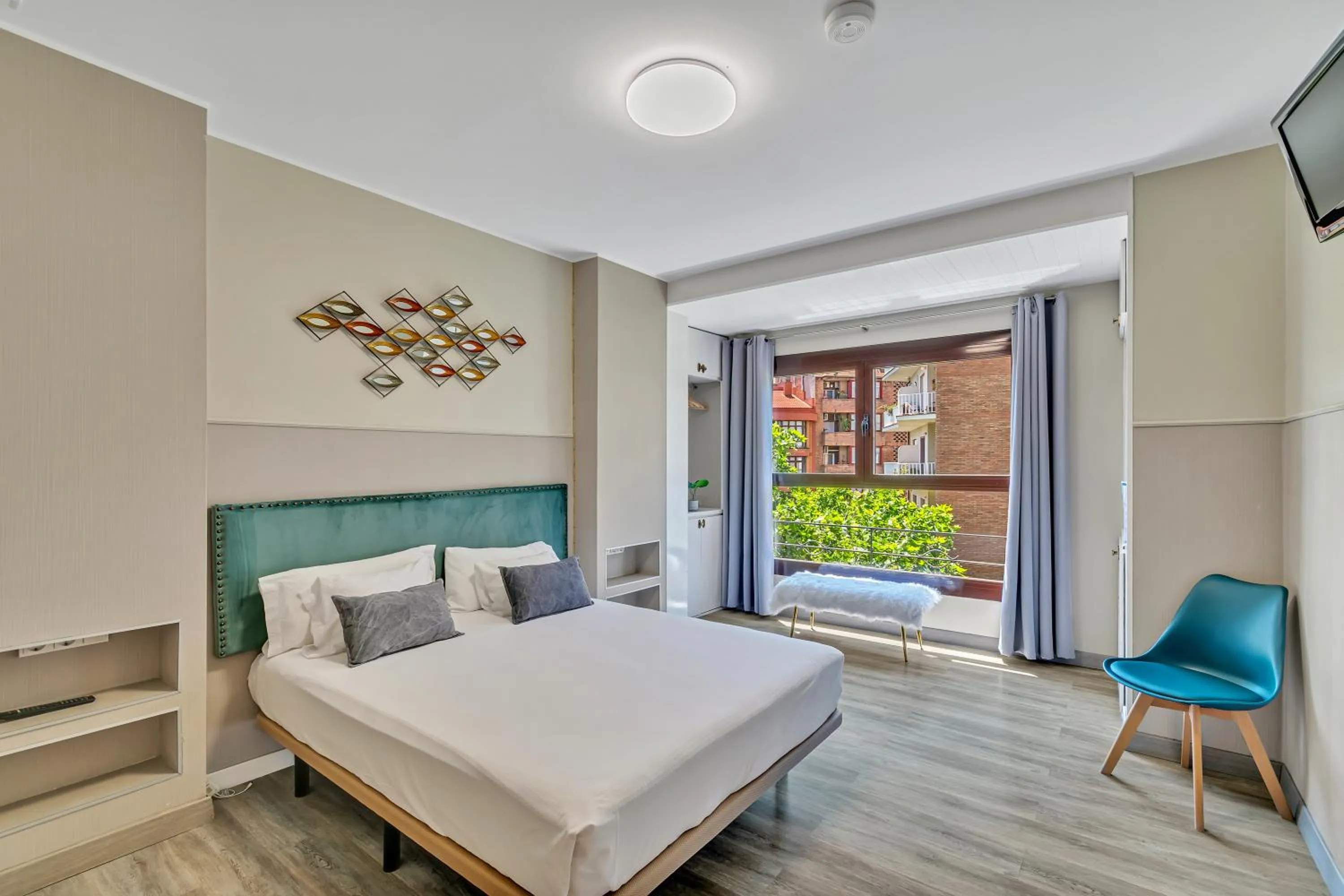 Bedroom, Bed in Suite Home Sagrada Familia