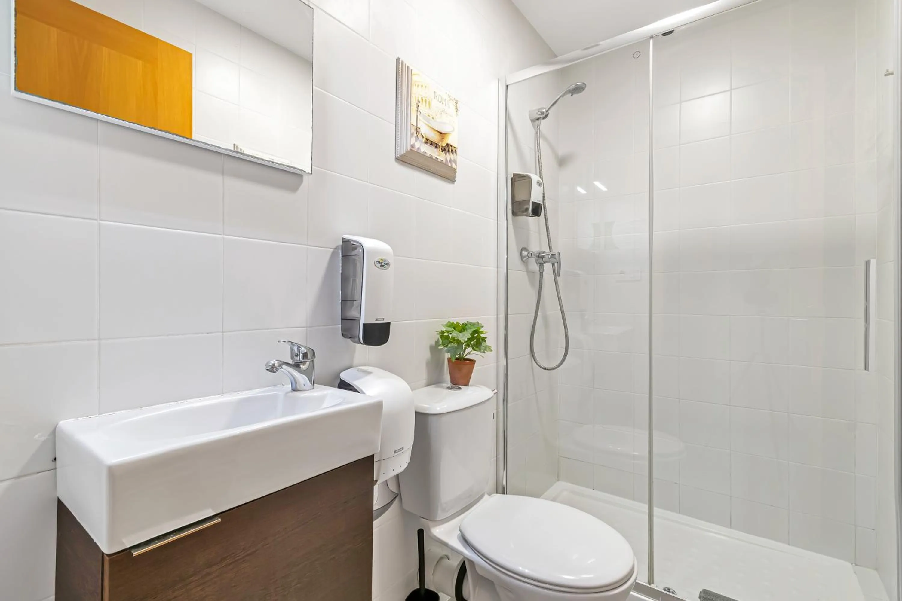 Bathroom in Suite Home Sagrada Familia