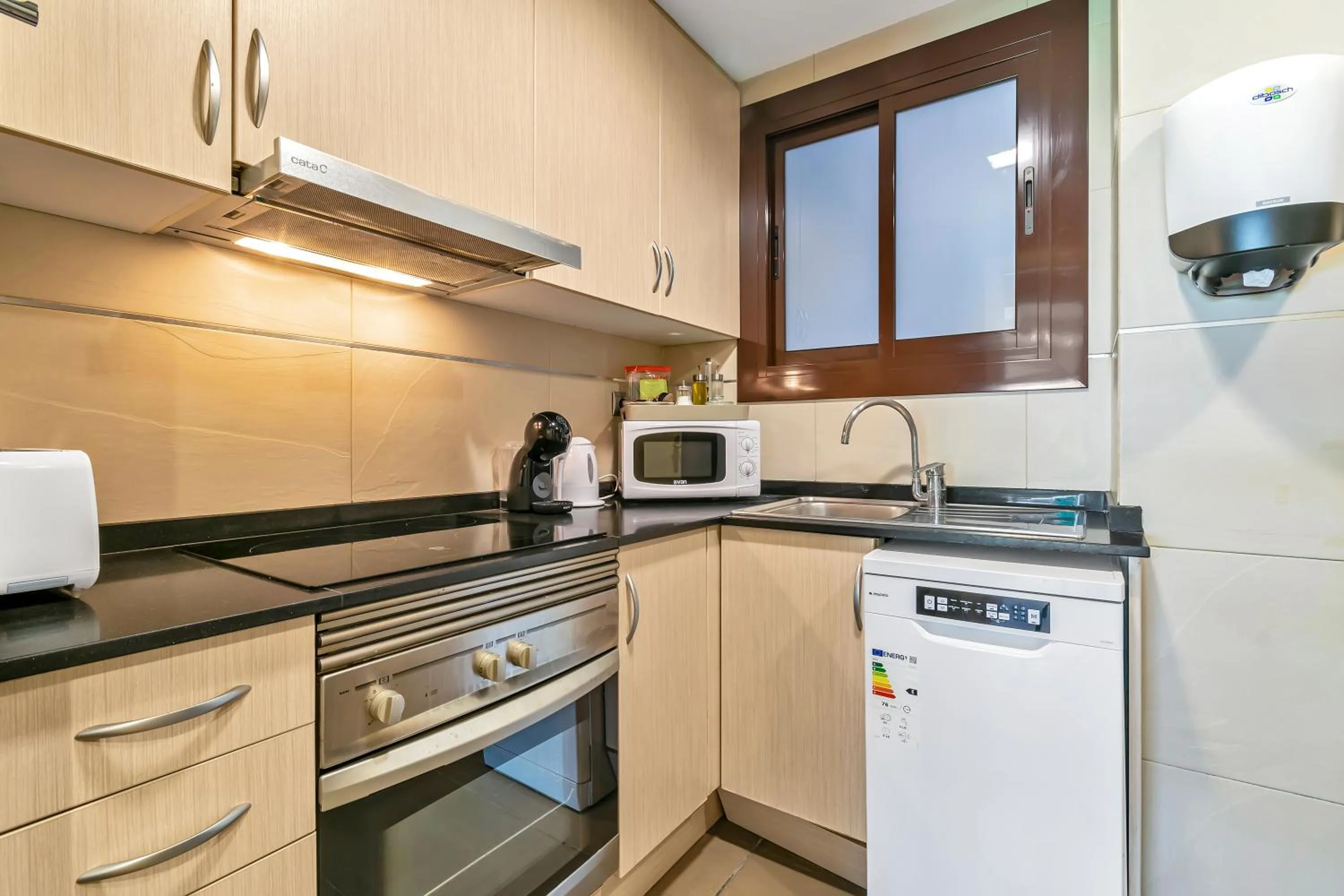 kitchen in Suite Home Sagrada Familia