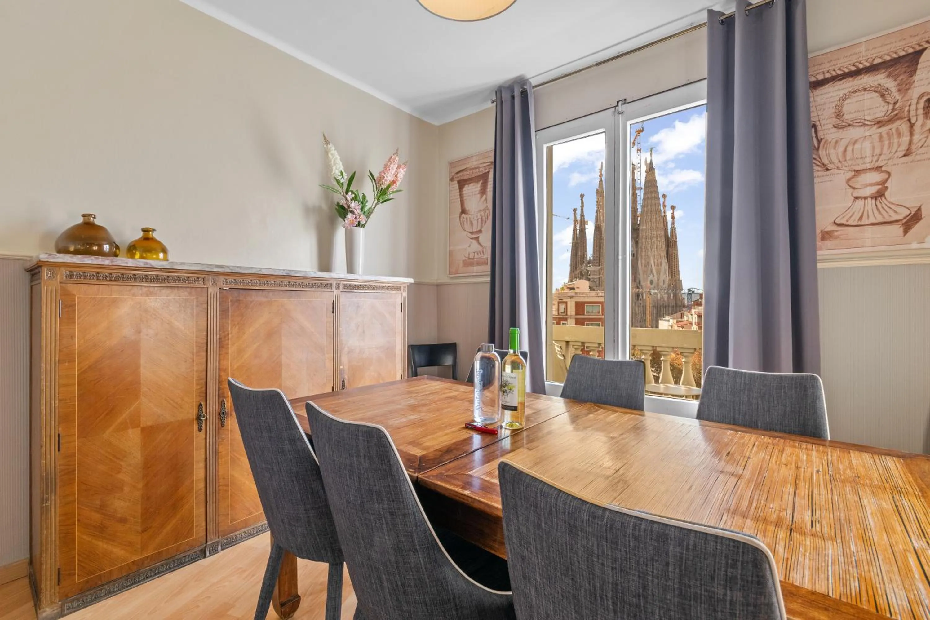 Living room in Suite Home Sagrada Familia