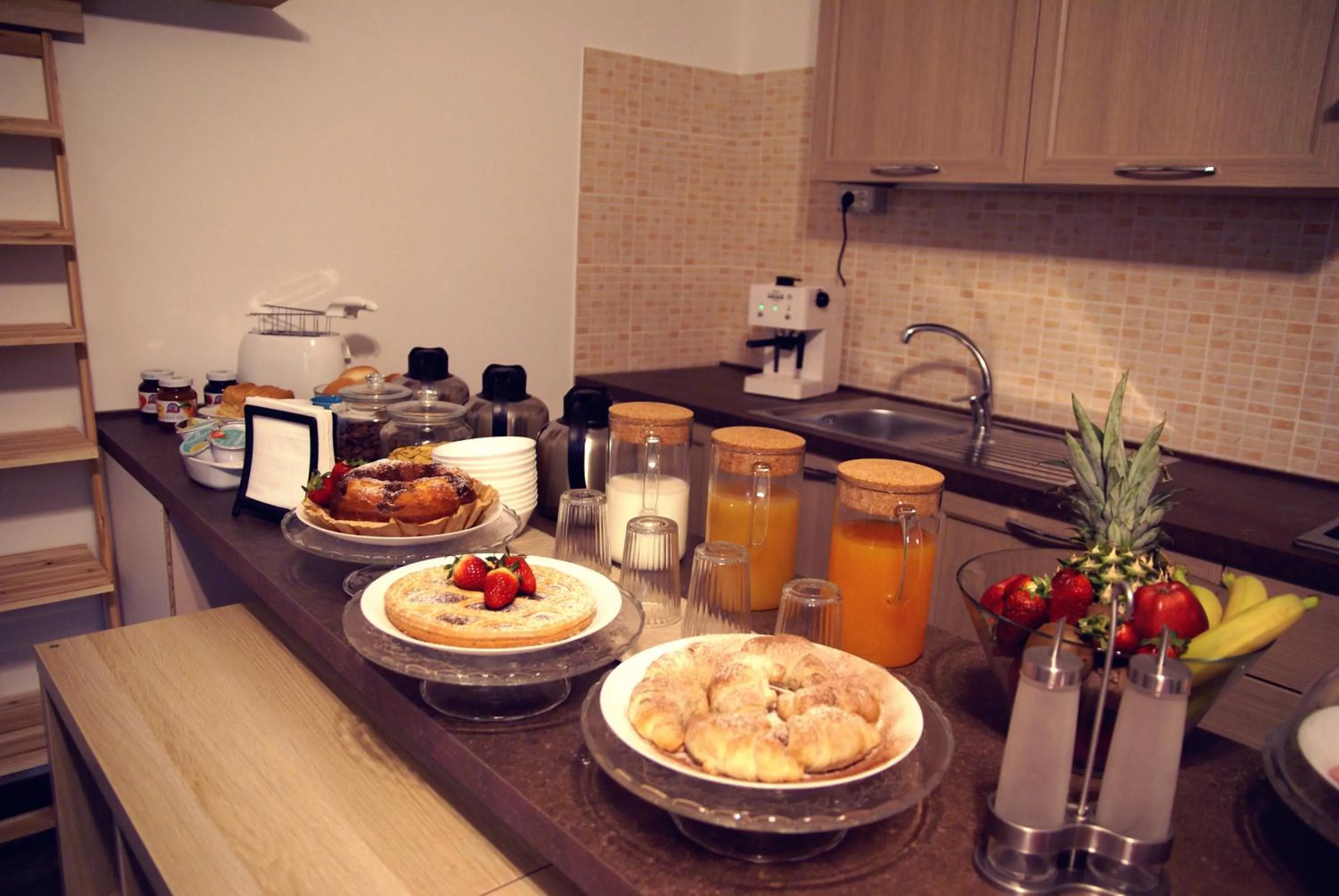 Food and drinks in La Porta dell'Alcantara