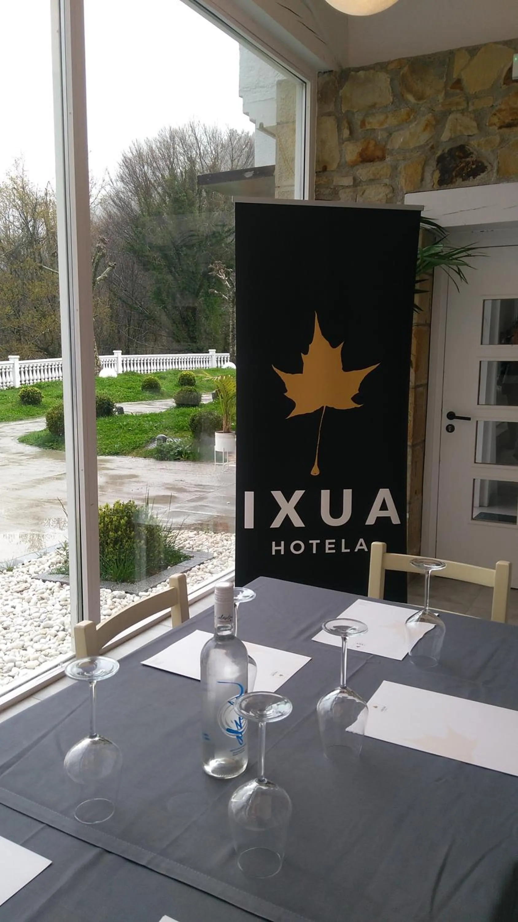 Business facilities in IXUA Hotela