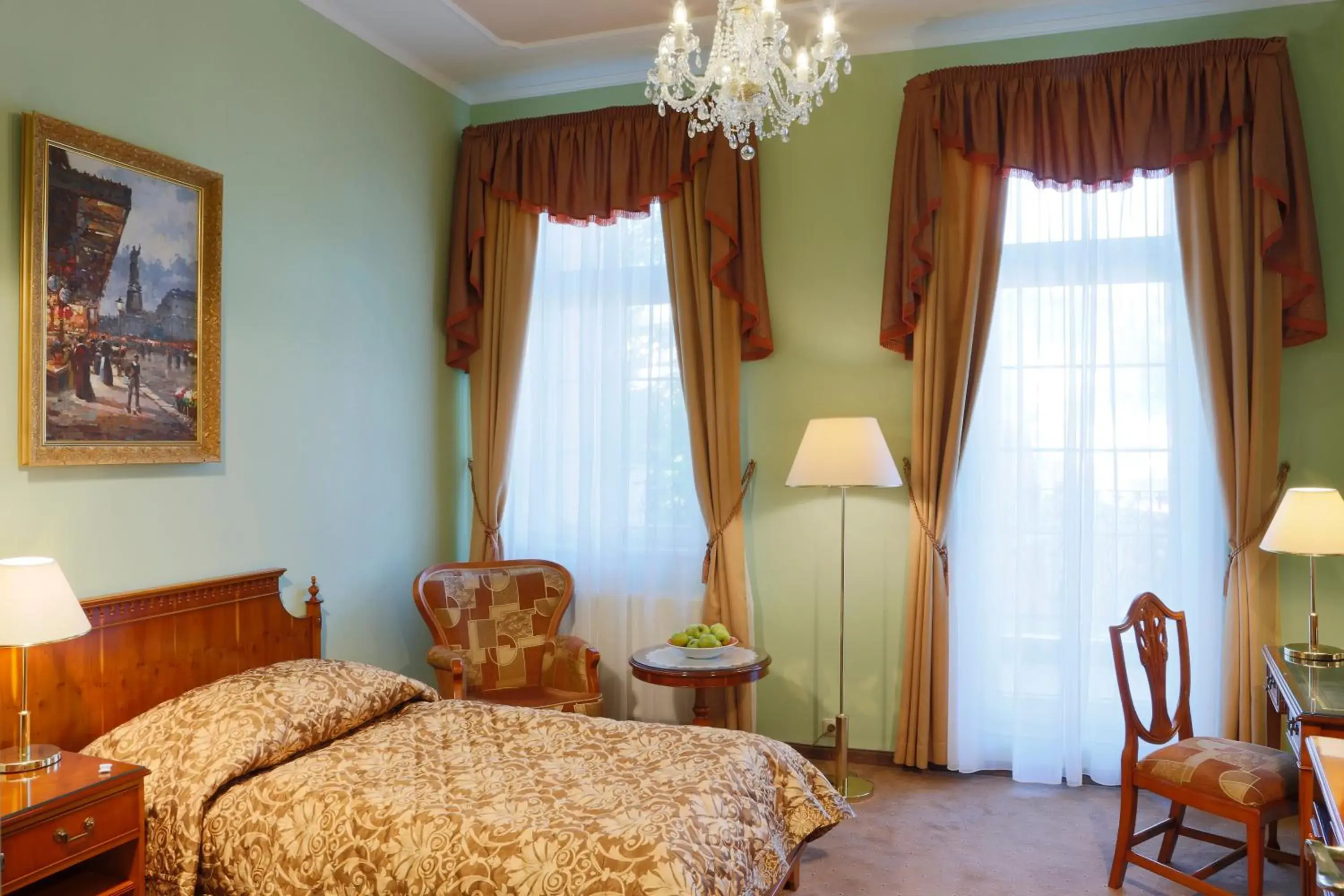 Photo of the whole room, Bed in Bristol Georgy House Photo of the whole room, Bed in Bristol Georgy House