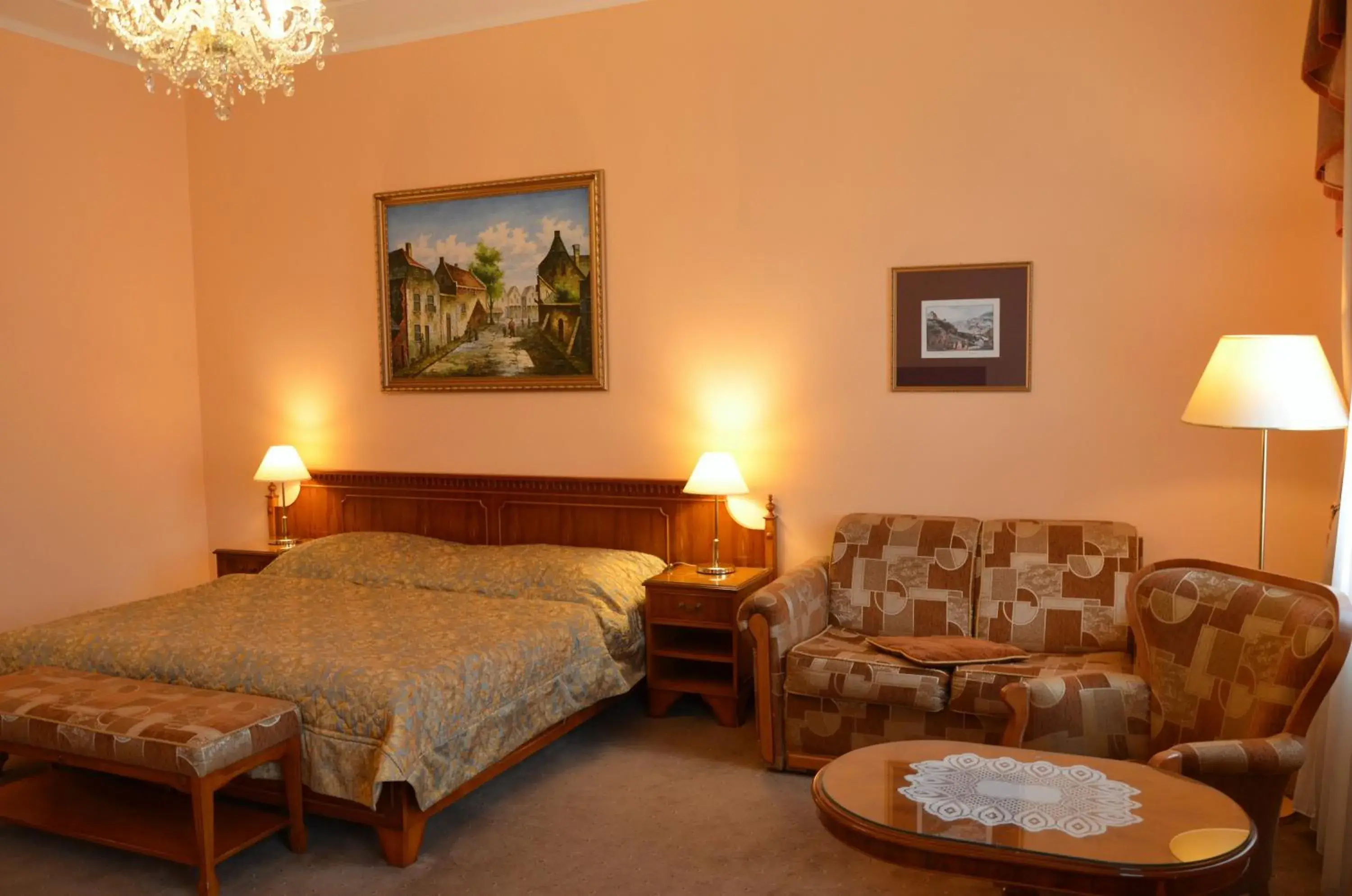 Photo of the whole room, Bed in Bristol Georgy House Photo of the whole room, Bed in Bristol Georgy House