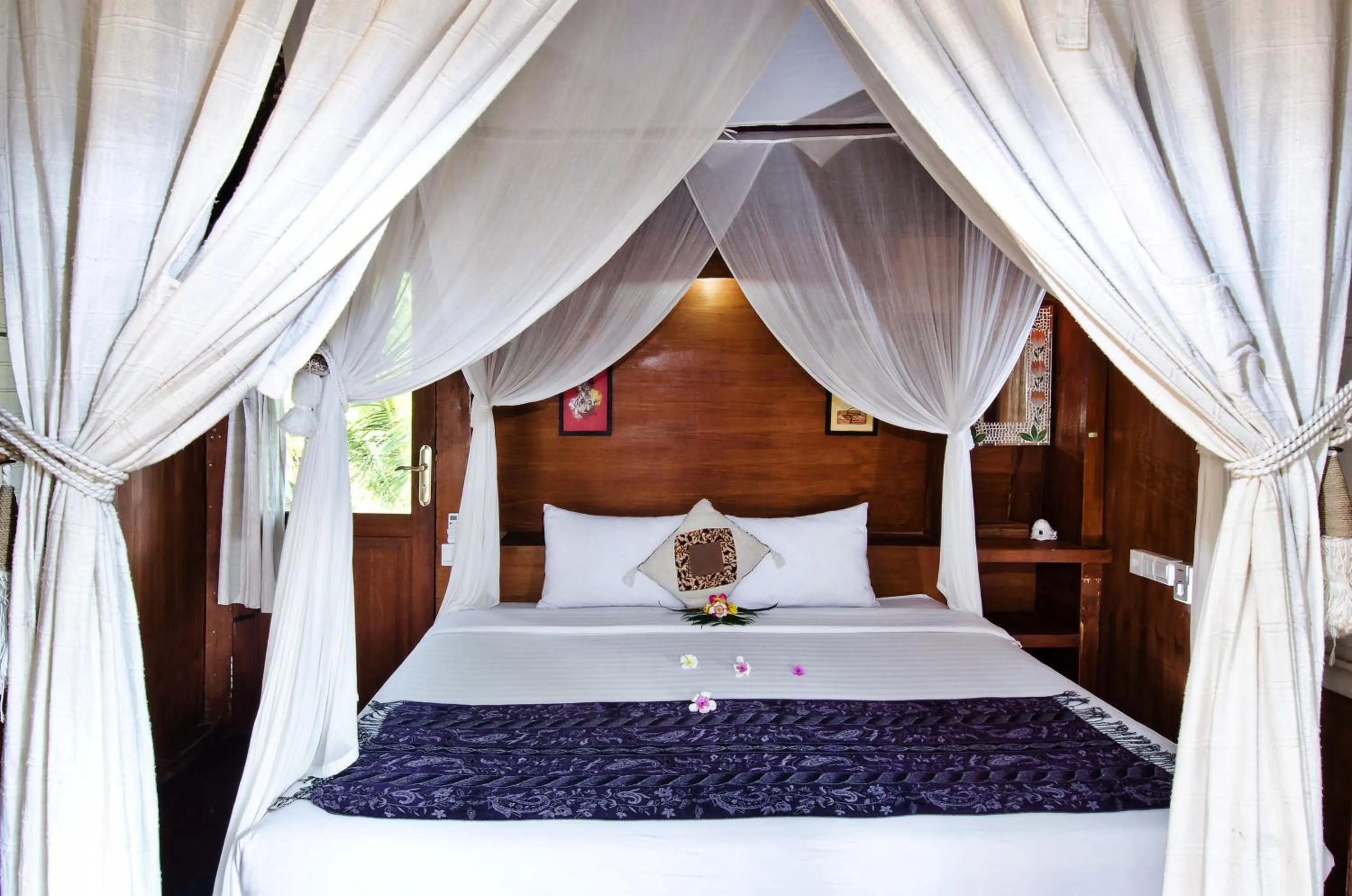 Bed in Lumbung Bali Huts