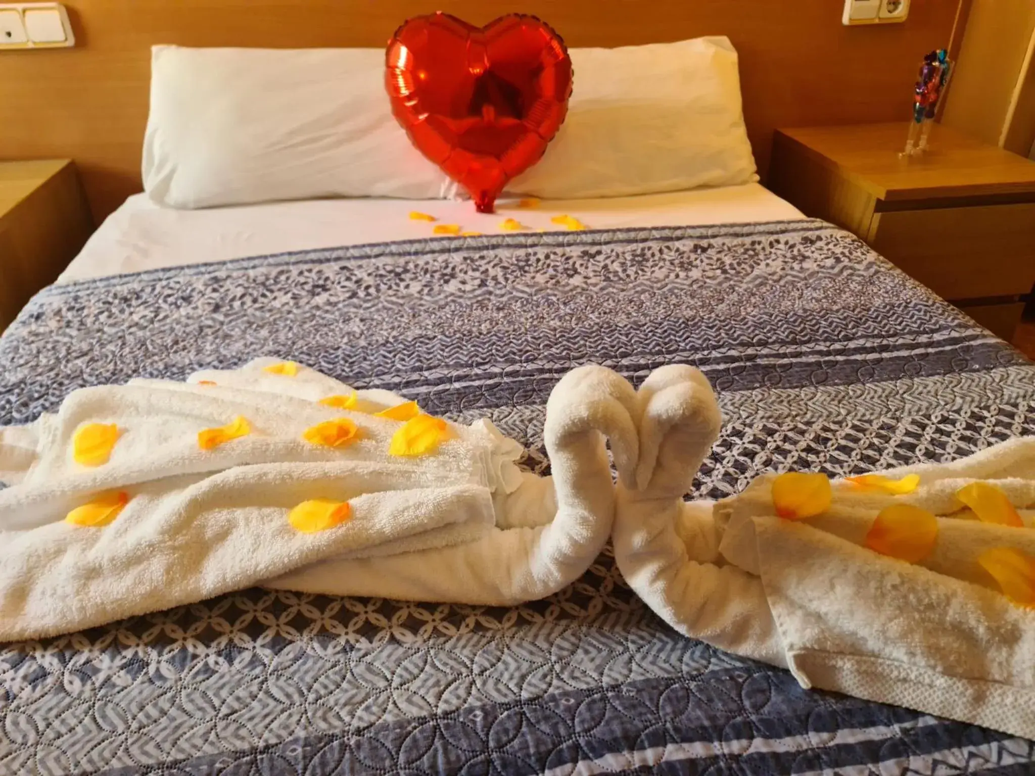 towels, Bed in Hostal Rio De Castro towels, Bed in Hostal Rio De Castro