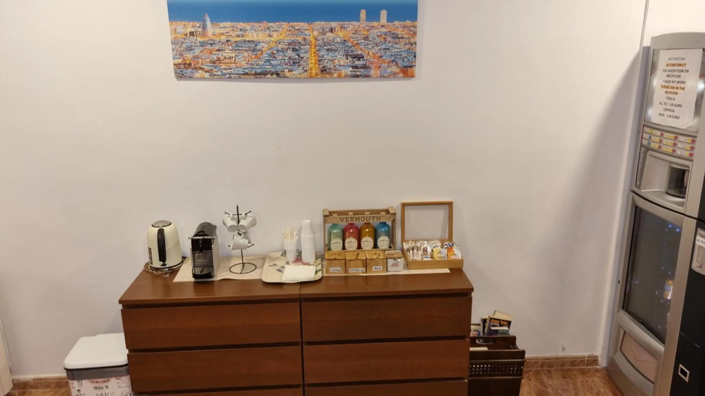 Lounge or bar in Hostal Rio De Castro