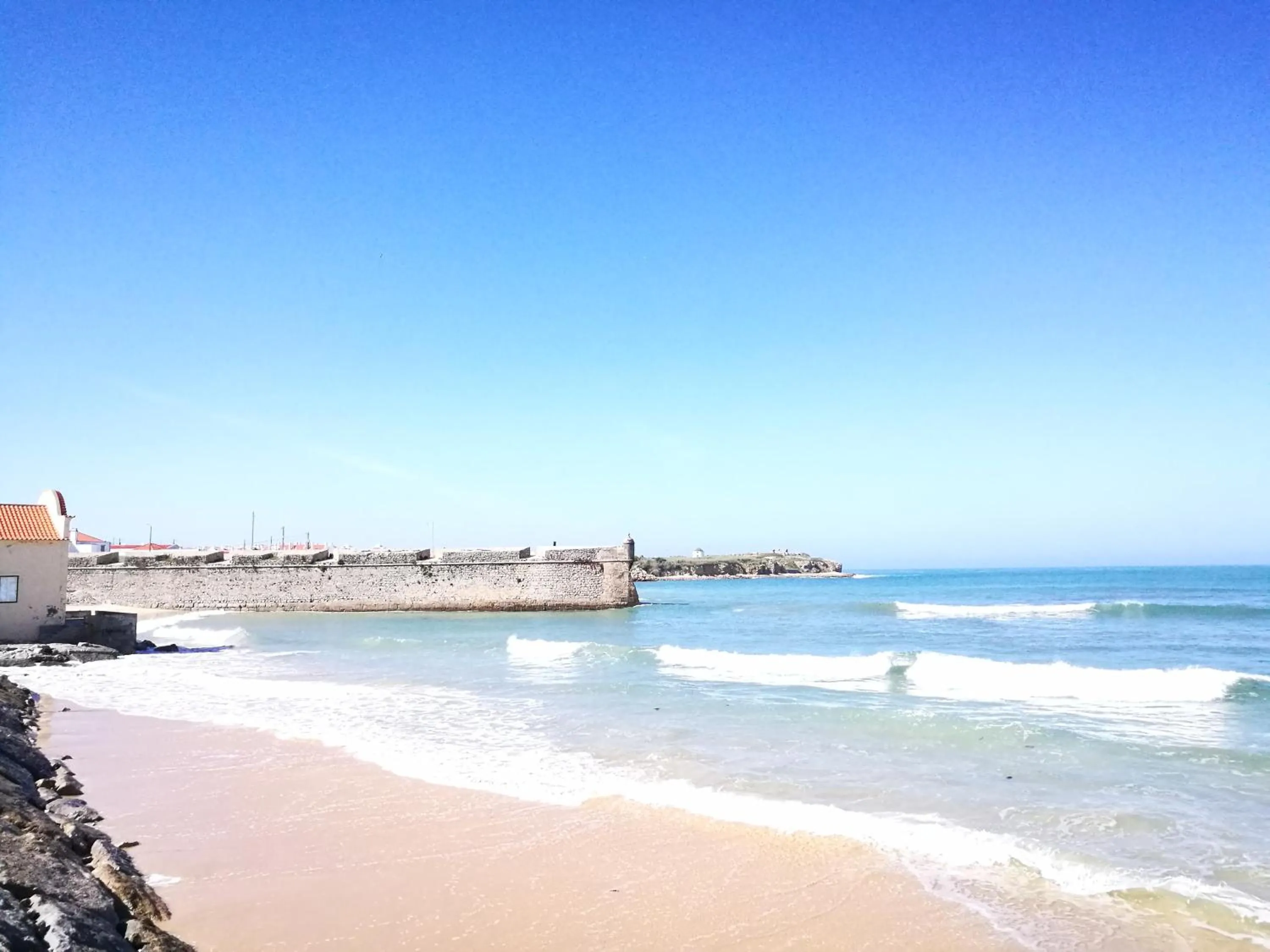 Peniche's Blue & White