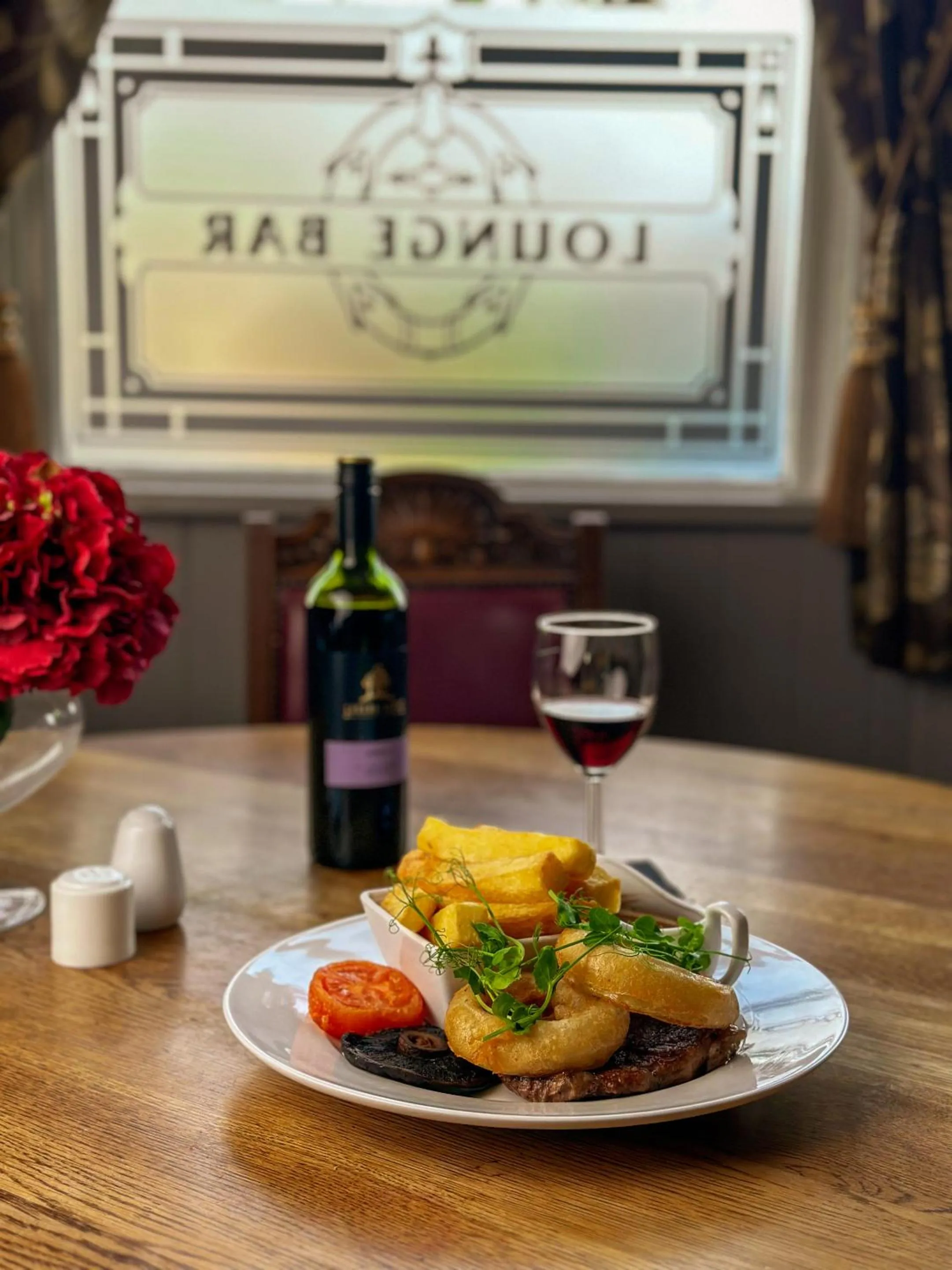 Food and drinks in The Corbet Arms