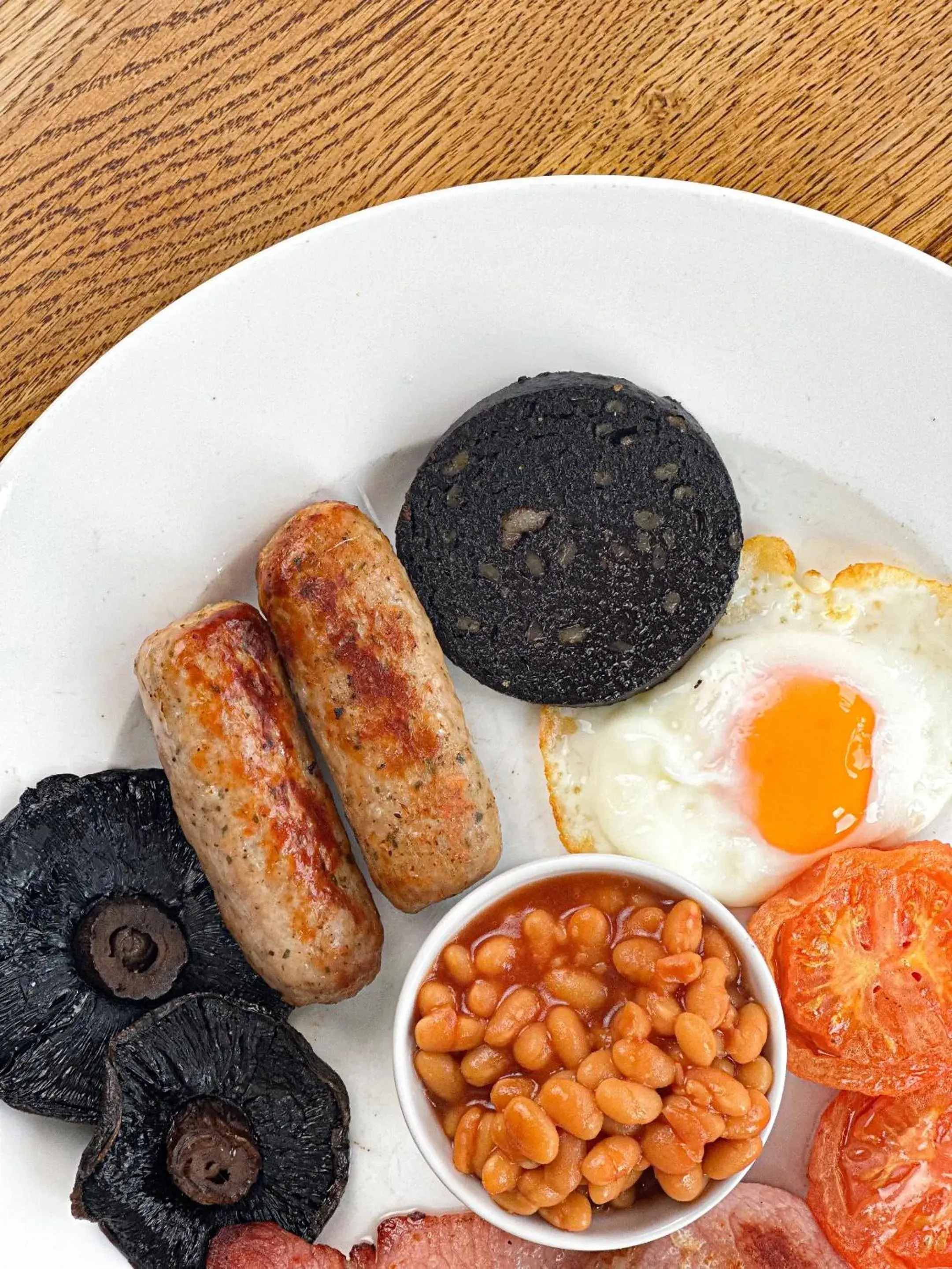 Breakfast in The Corbet Arms Breakfast in The Corbet Arms