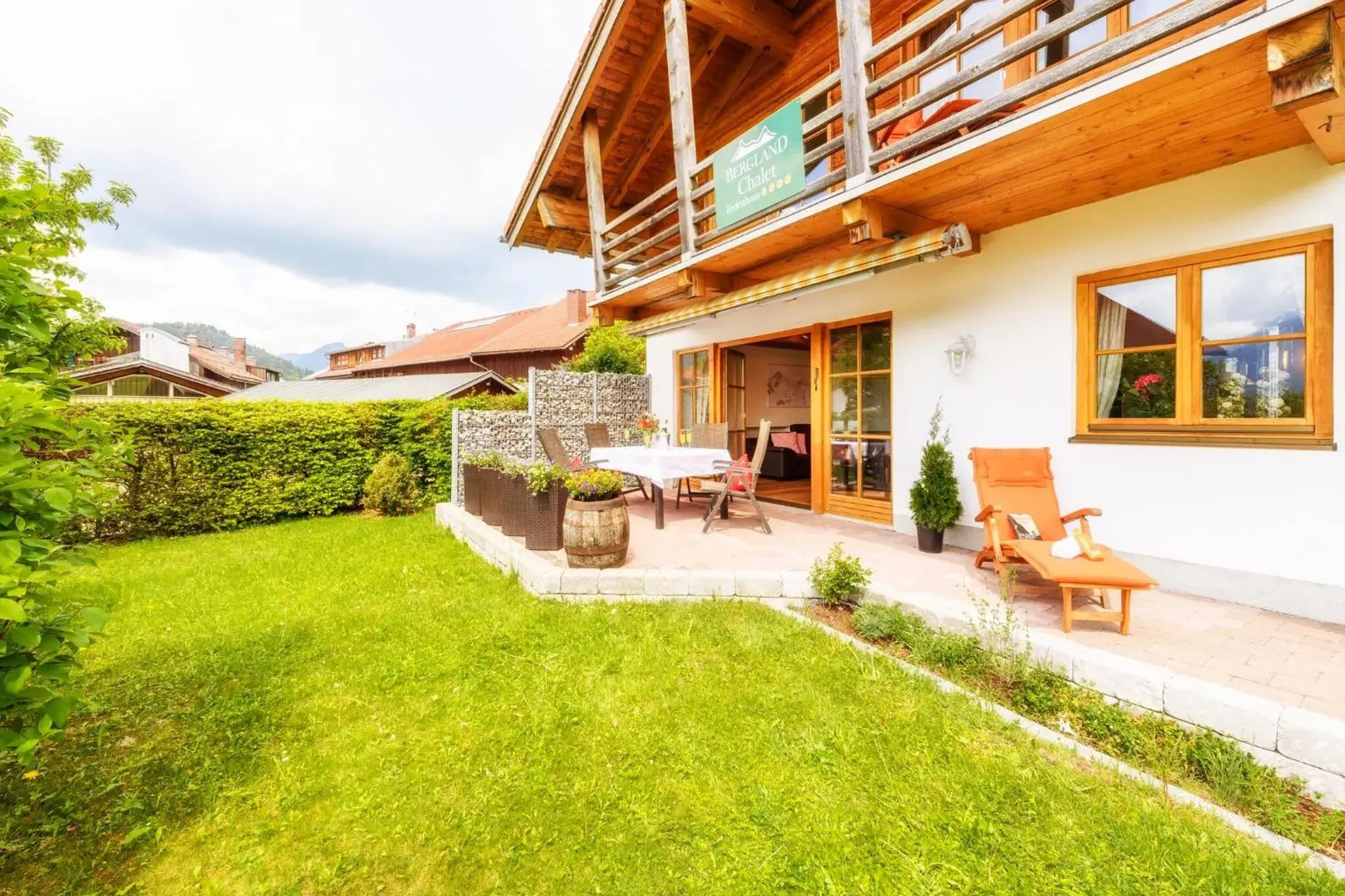 "Viktoria Chalet" - Annehmlichkeiten vom 4-Sterne Familien-und Wellnesshotel Viktoria nebenan können mitbenutzt werden "Viktoria Chalet" - Annehmlichkeiten vom 4-Sterne Familien-und Wellnesshotel Viktoria nebenan können mitbenutzt werden