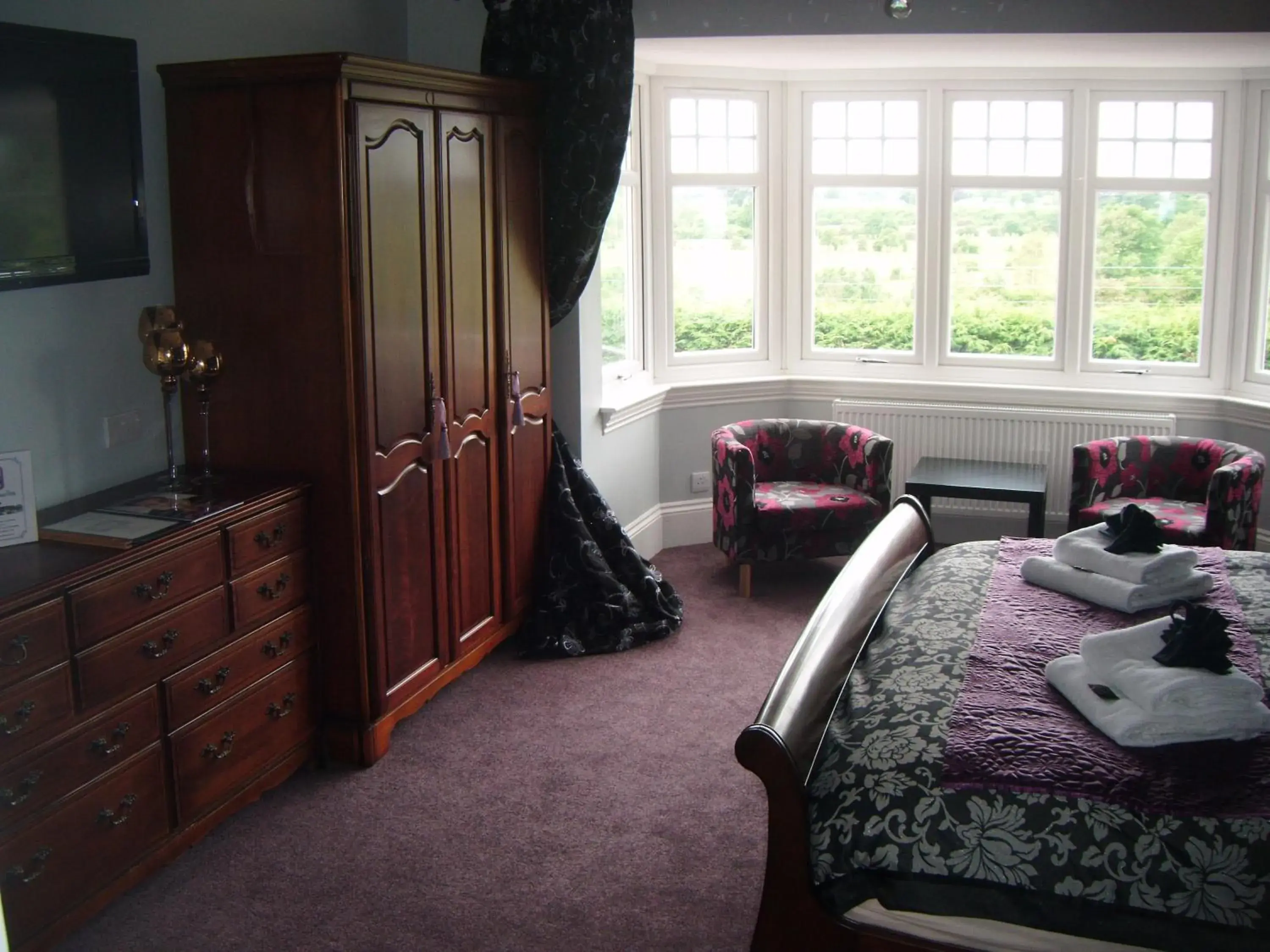 Day, Bed in Grimscote Manor Hotel