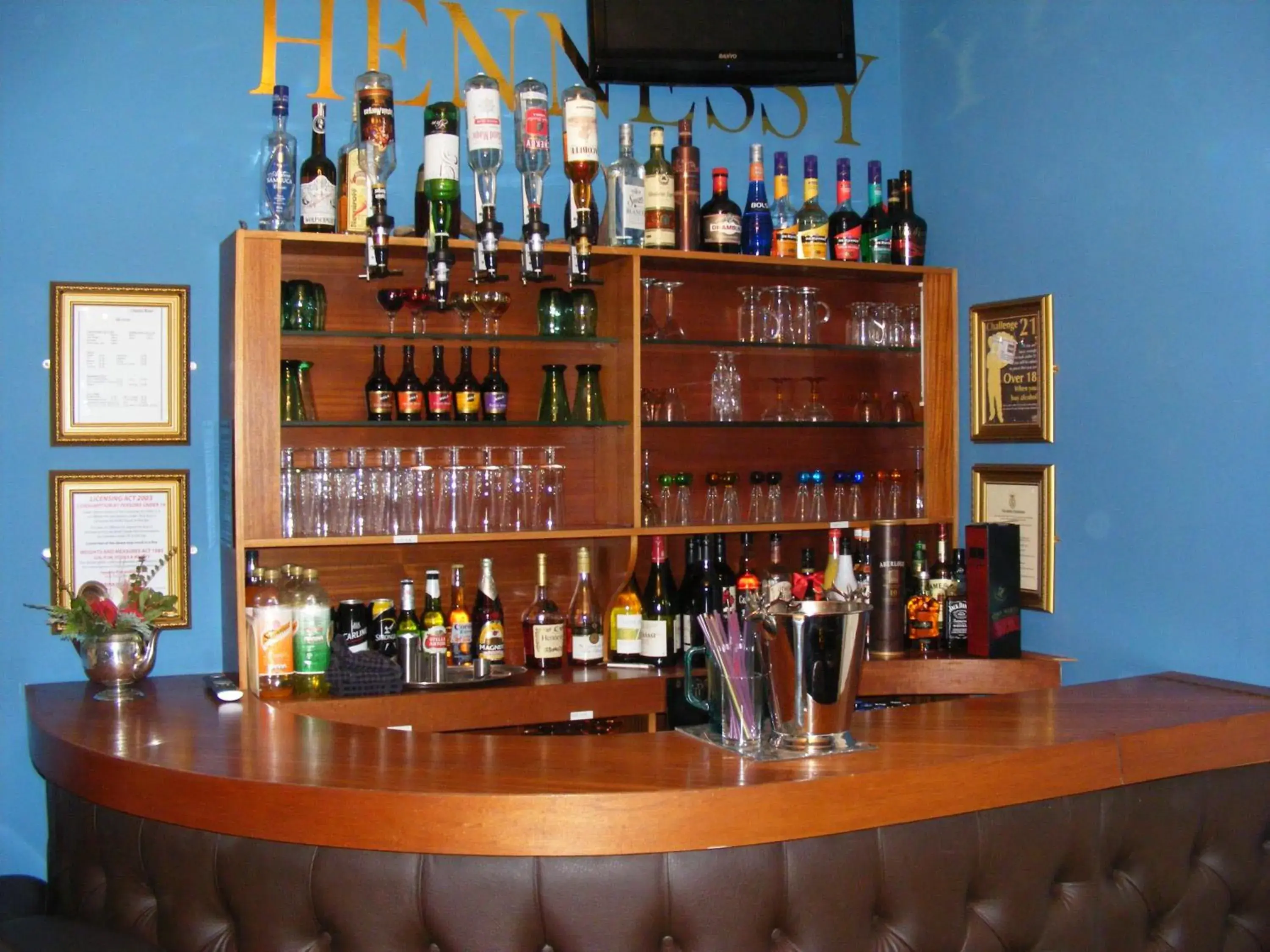 Lounge or bar, Lounge/Bar in Grimscote Manor Hotel