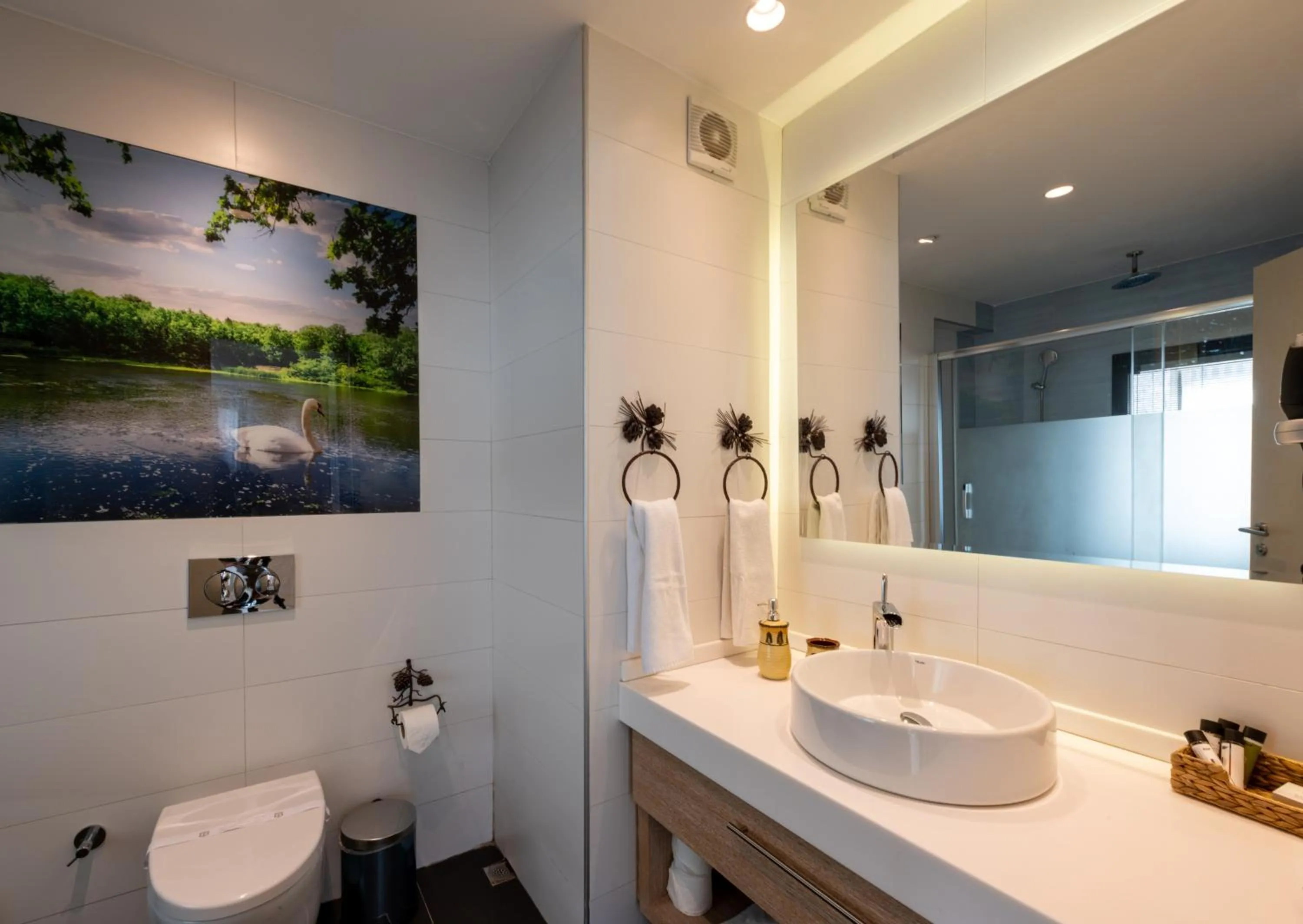 Bathroom in Riva's Moda