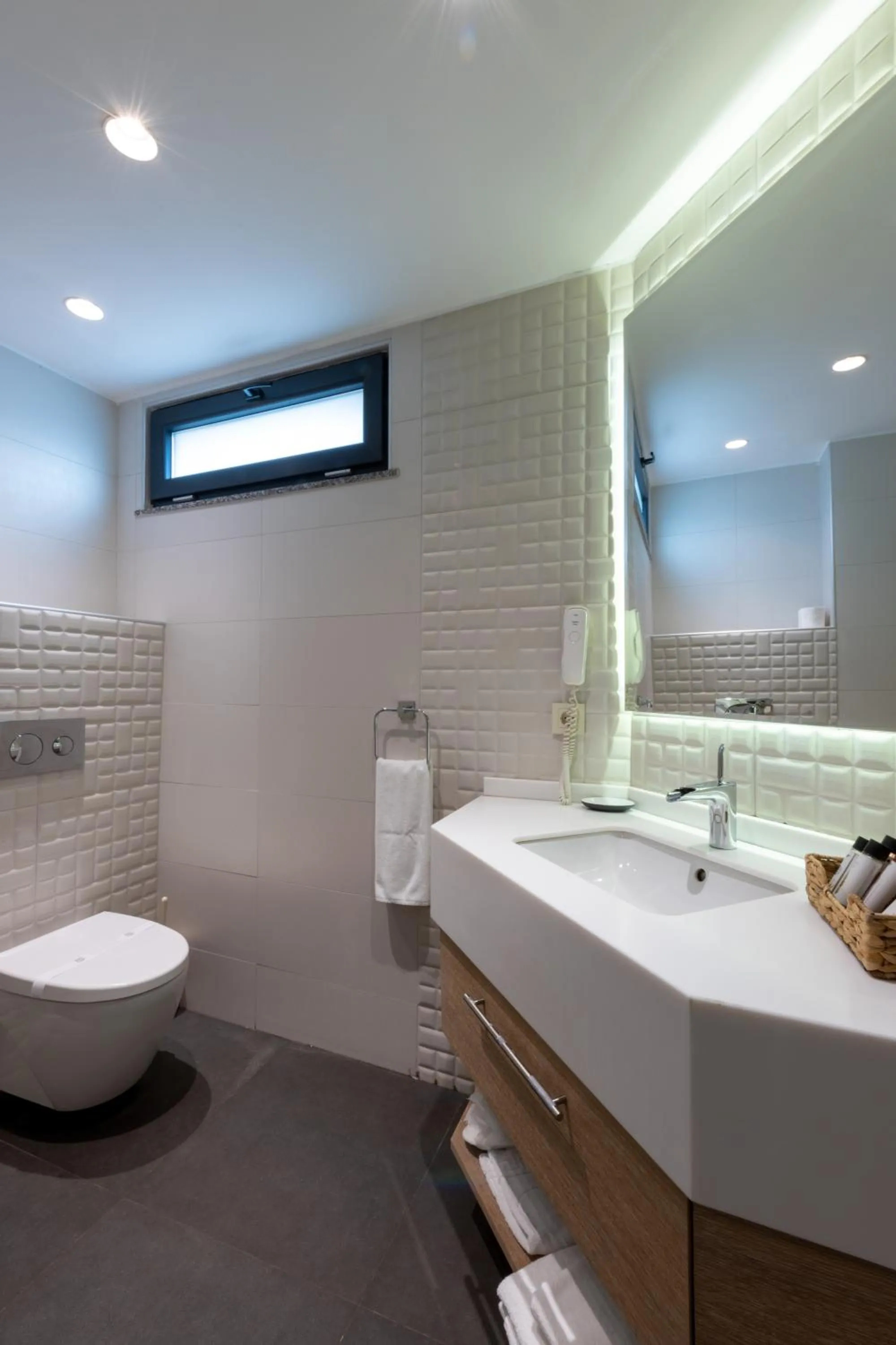 Bathroom in Riva's Moda