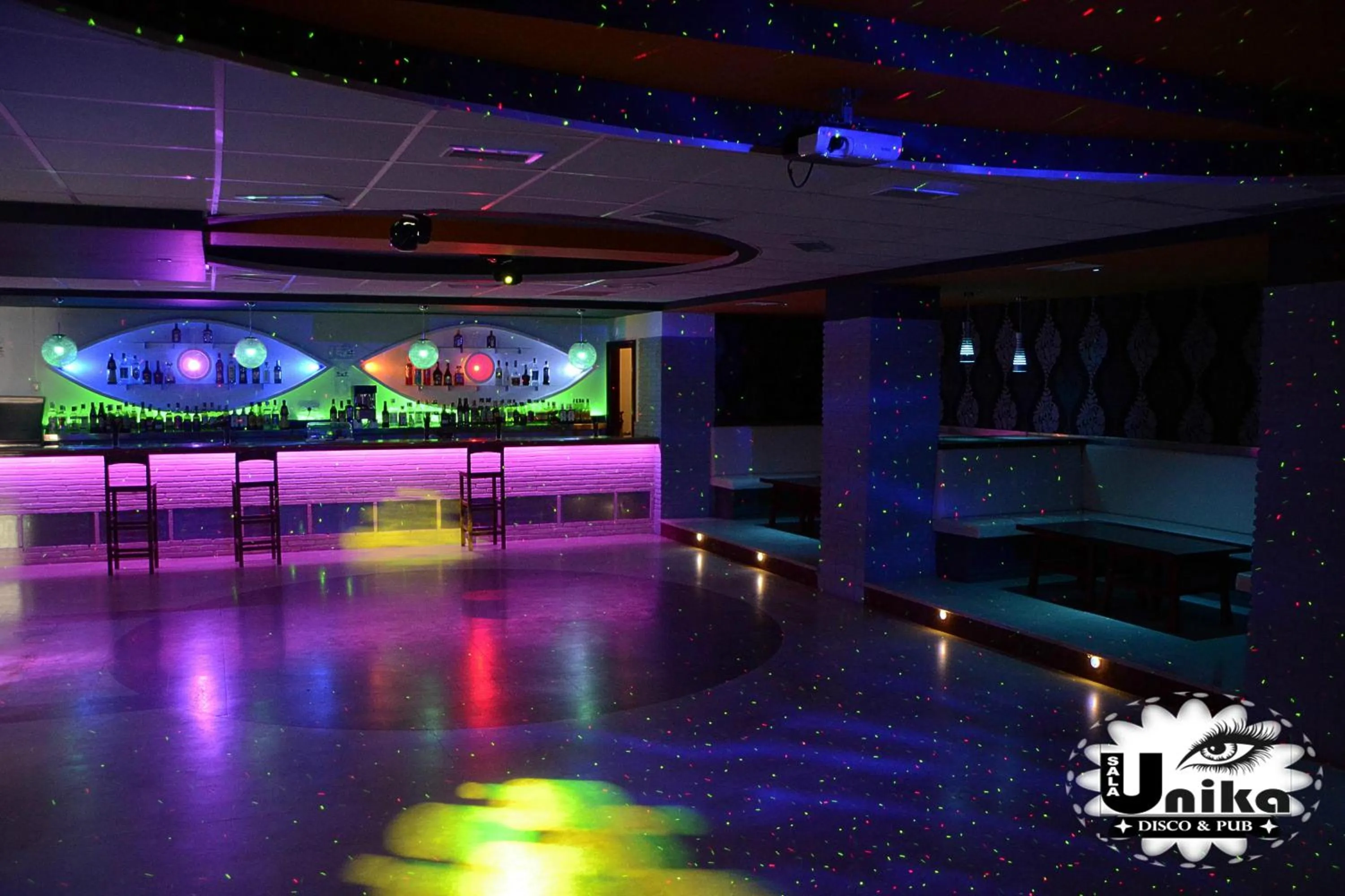 Restaurant/places to eat in La Palmosa