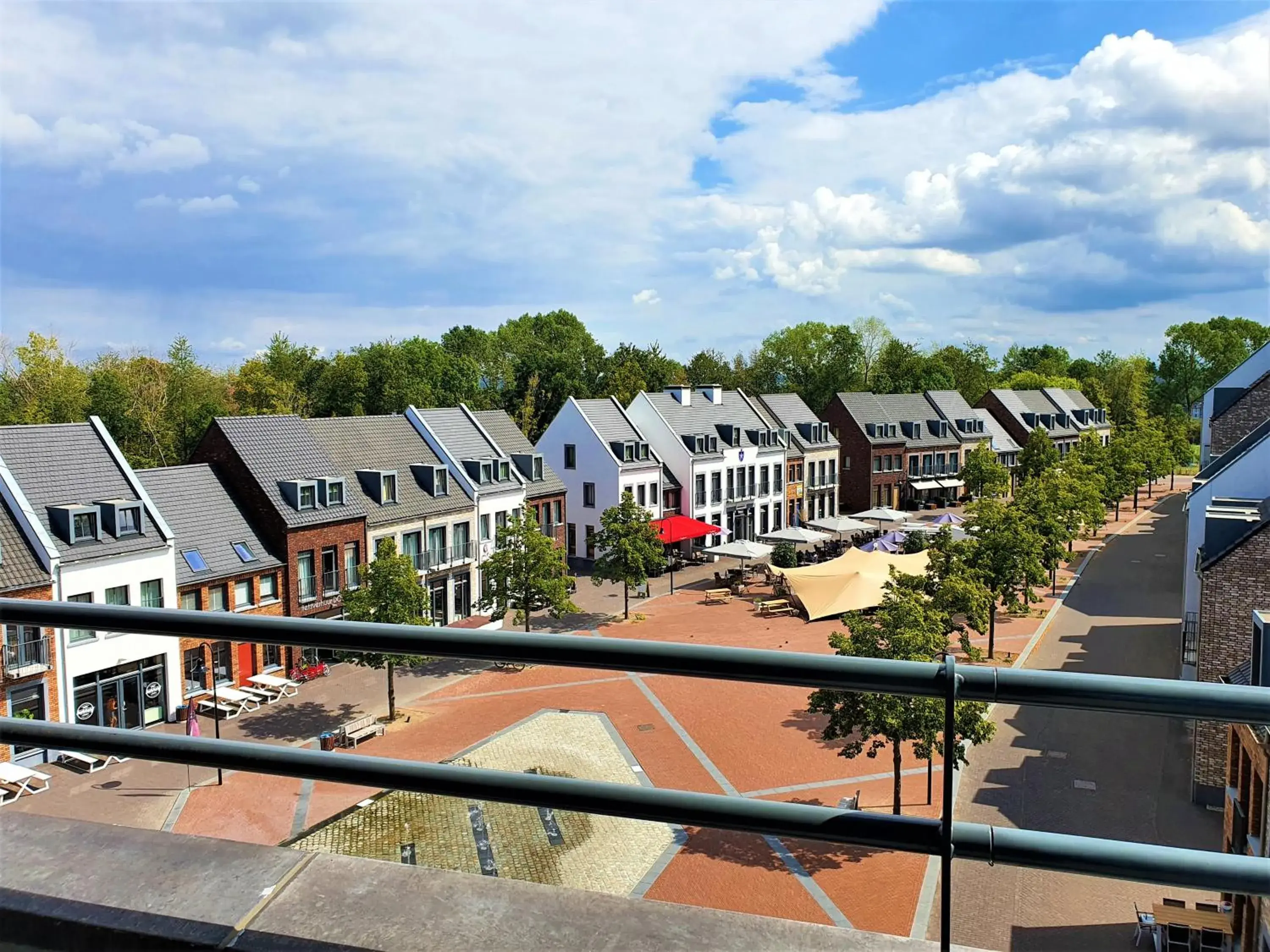 Twin Room with View in Dormio Hotel De Prins van Oranje Twin Room with View in Dormio Hotel De Prins van Oranje