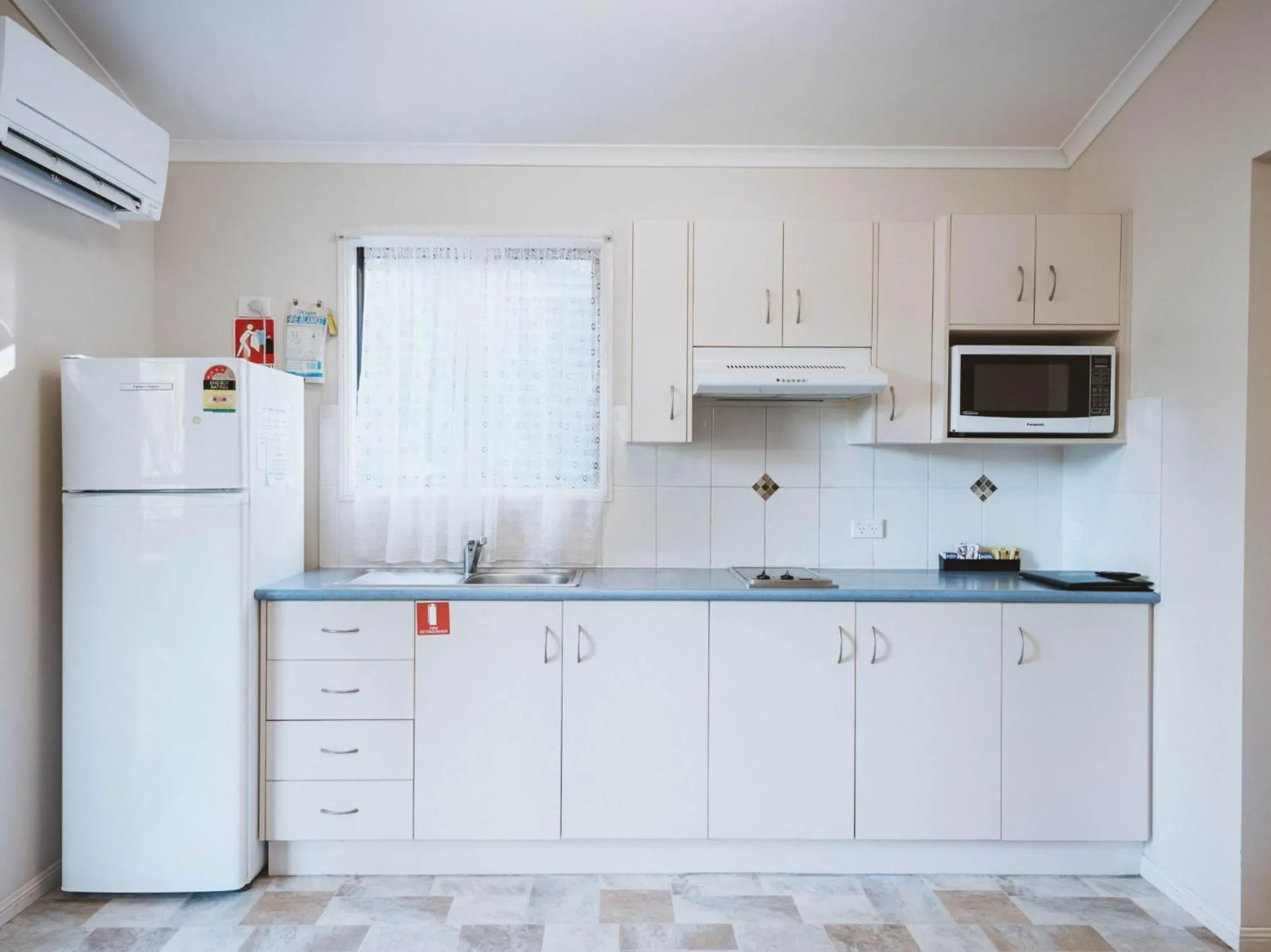 kitchen in BIG4 Cania Gorge Holiday Park