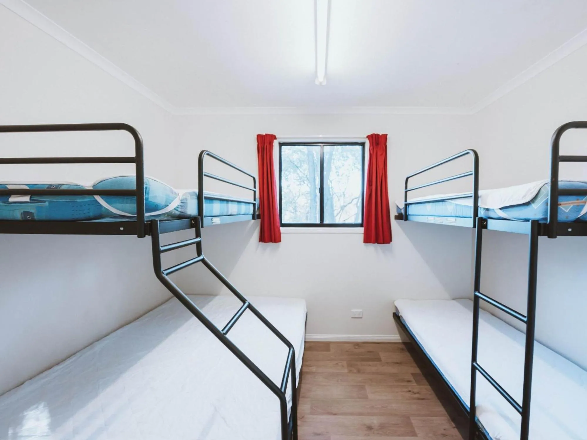 bunk bed, Bed in BIG4 Cania Gorge Holiday Park