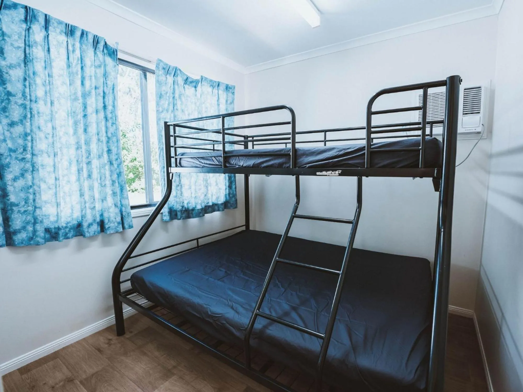 bunk bed, Bed in BIG4 Cania Gorge Holiday Park