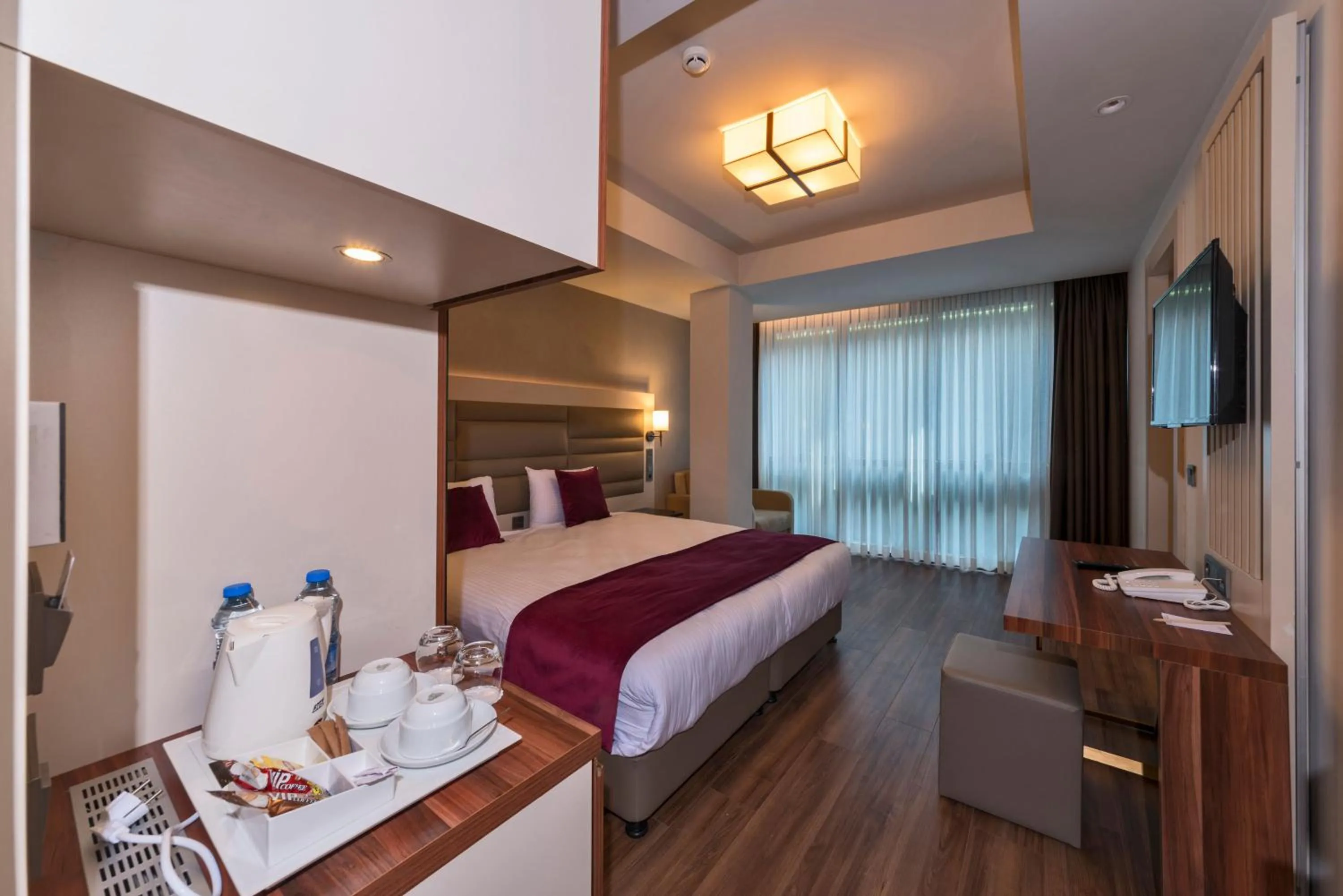 Bedroom, Bed in Golden Royal Hotel & SPA