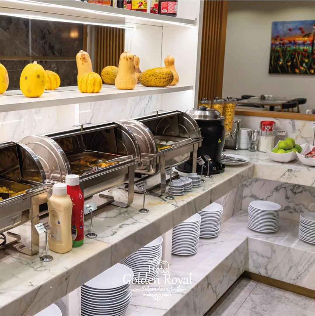 Food and drinks in Golden Royal Hotel & SPA