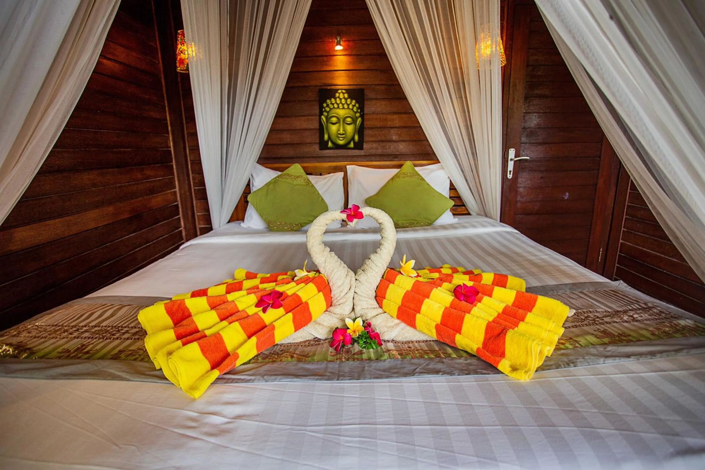 Bed in Nanuk's Bungalows