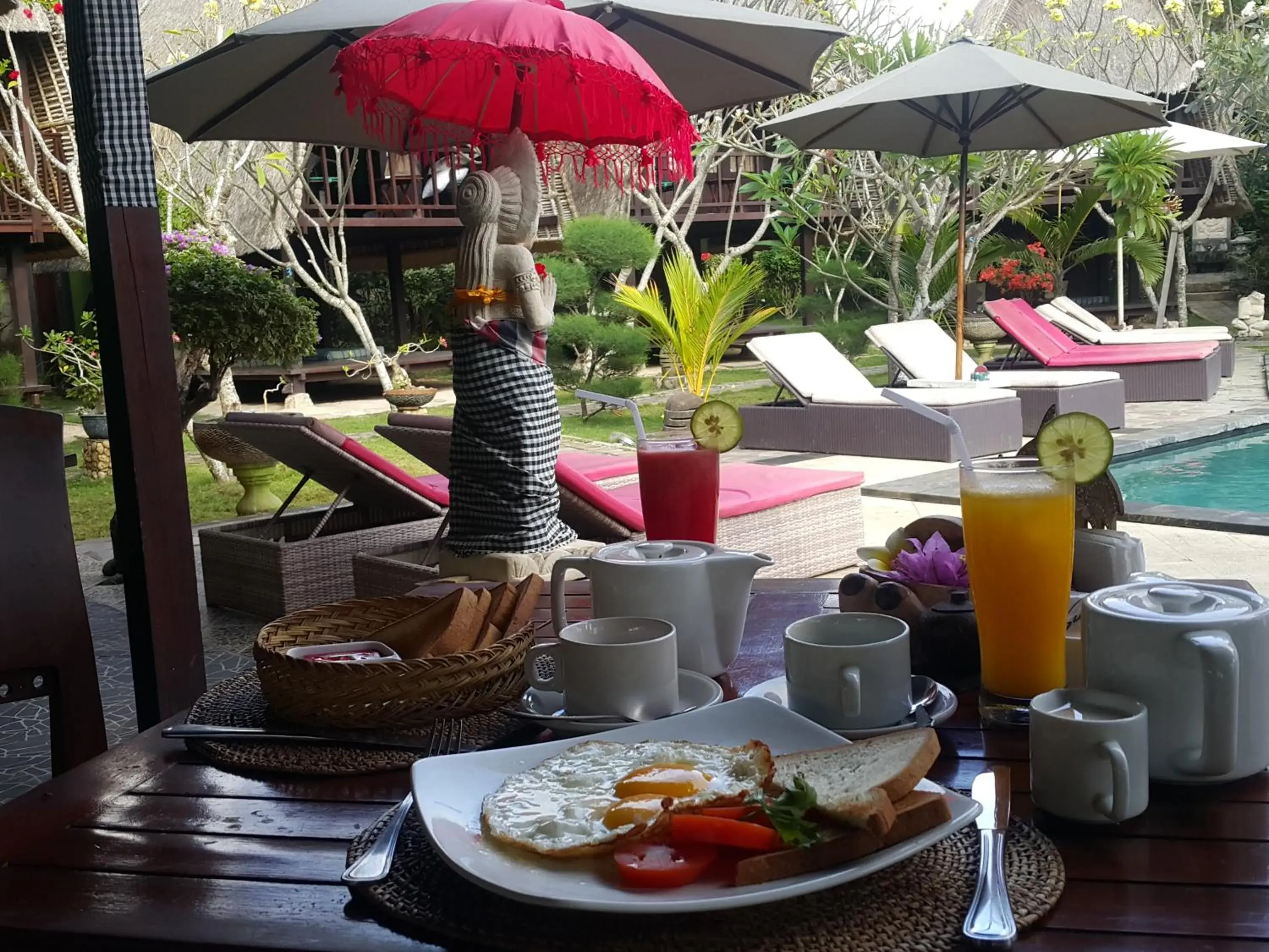 Continental breakfast in Nanuk's Bungalows Continental breakfast in Nanuk's Bungalows