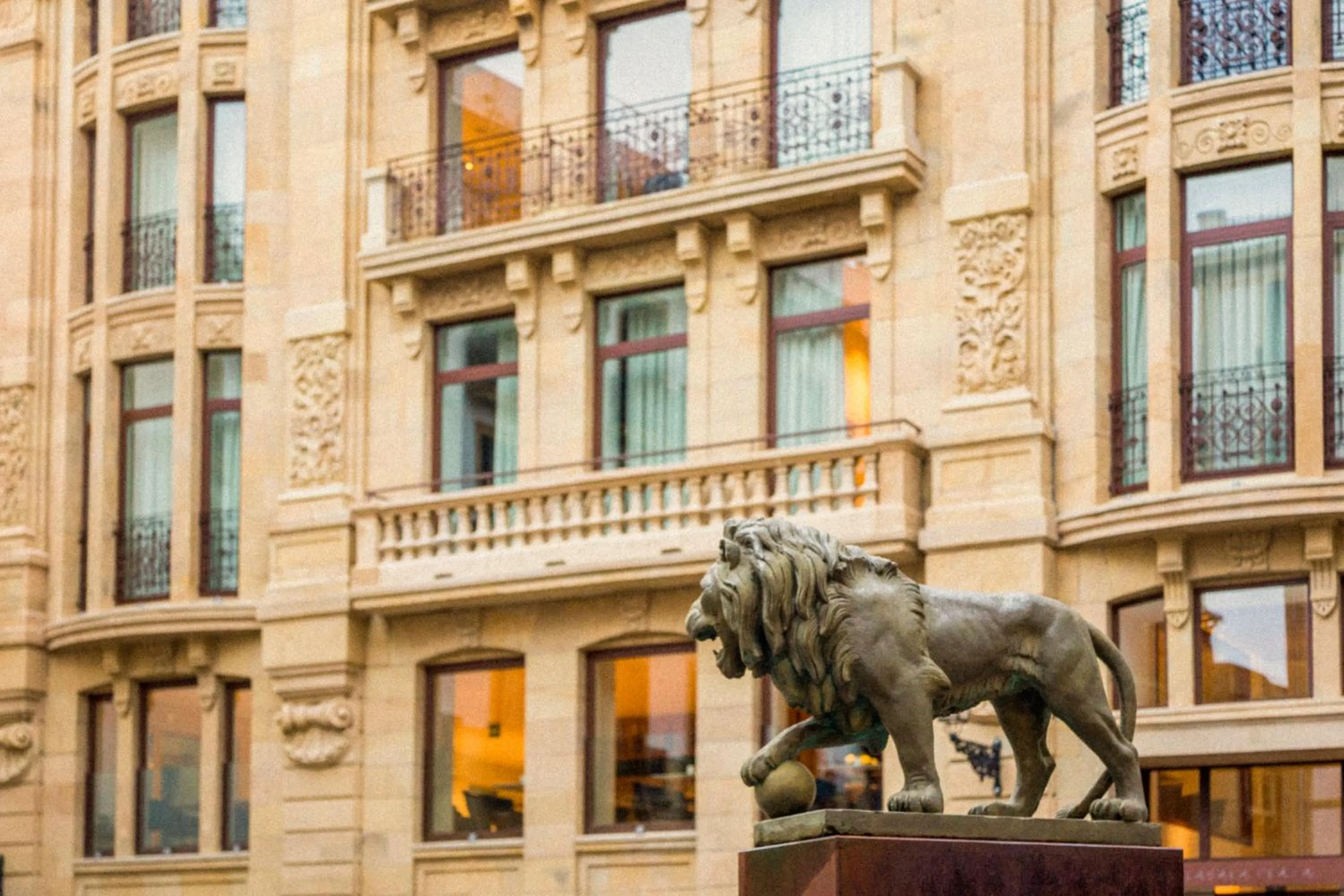 Lasala Plaza Hotel - Adults Only