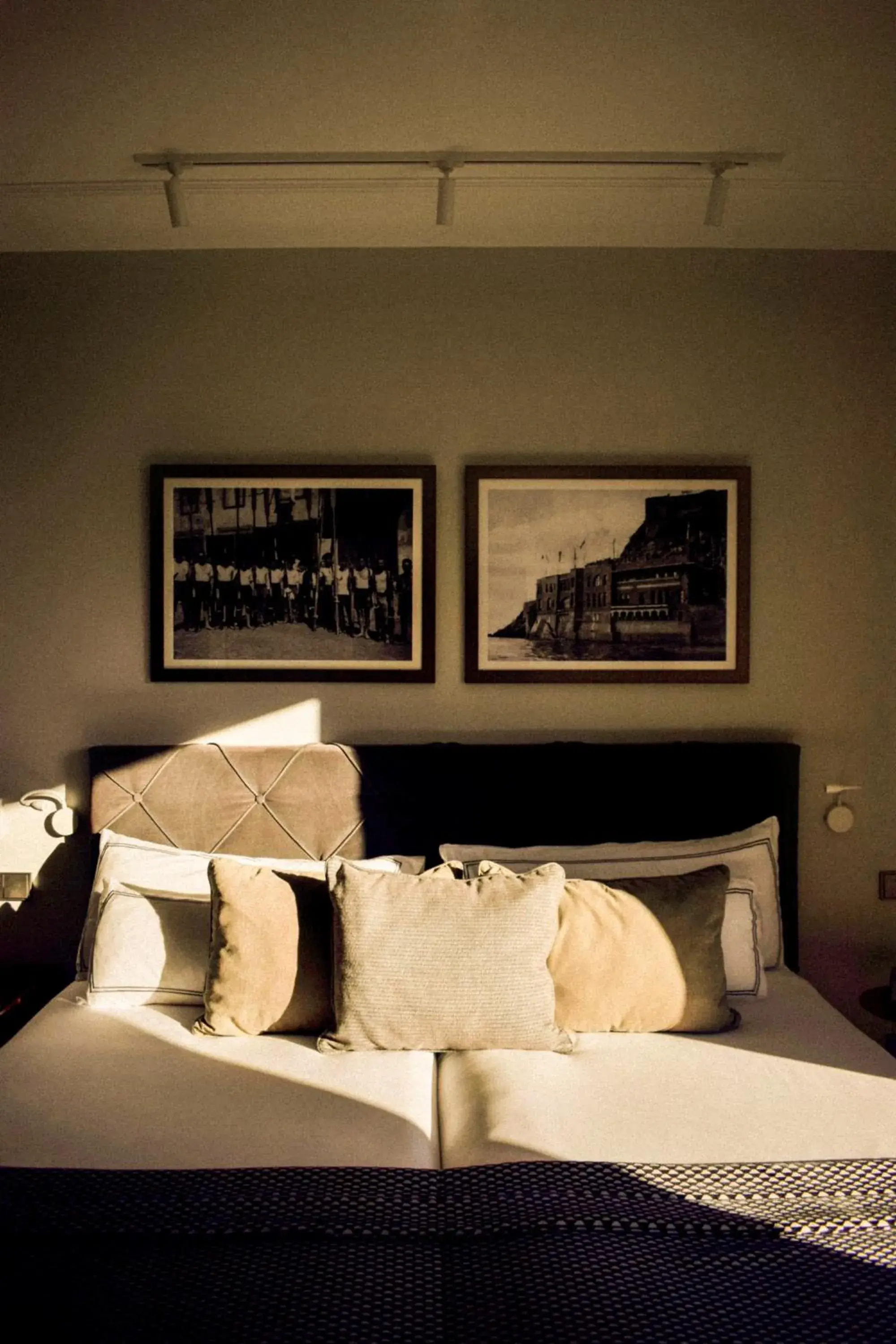 Bed in Lasala Plaza Hotel - Adults Only Bed in Lasala Plaza Hotel - Adults Only