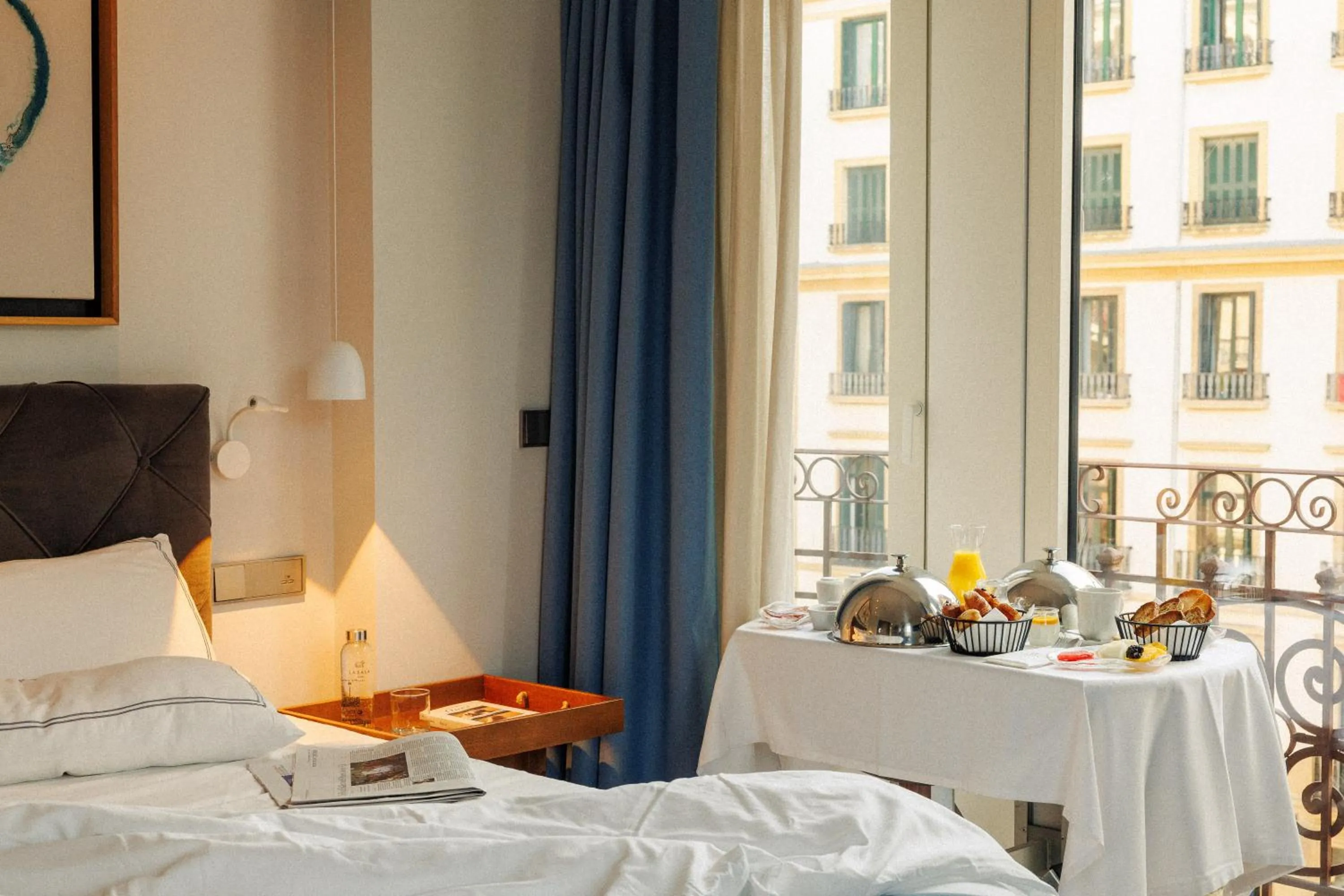 Bed in Lasala Plaza Hotel - Adults Only