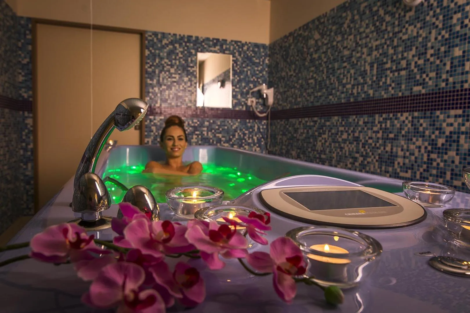 Hot Spring Bath in Bristol Kralovska Vila