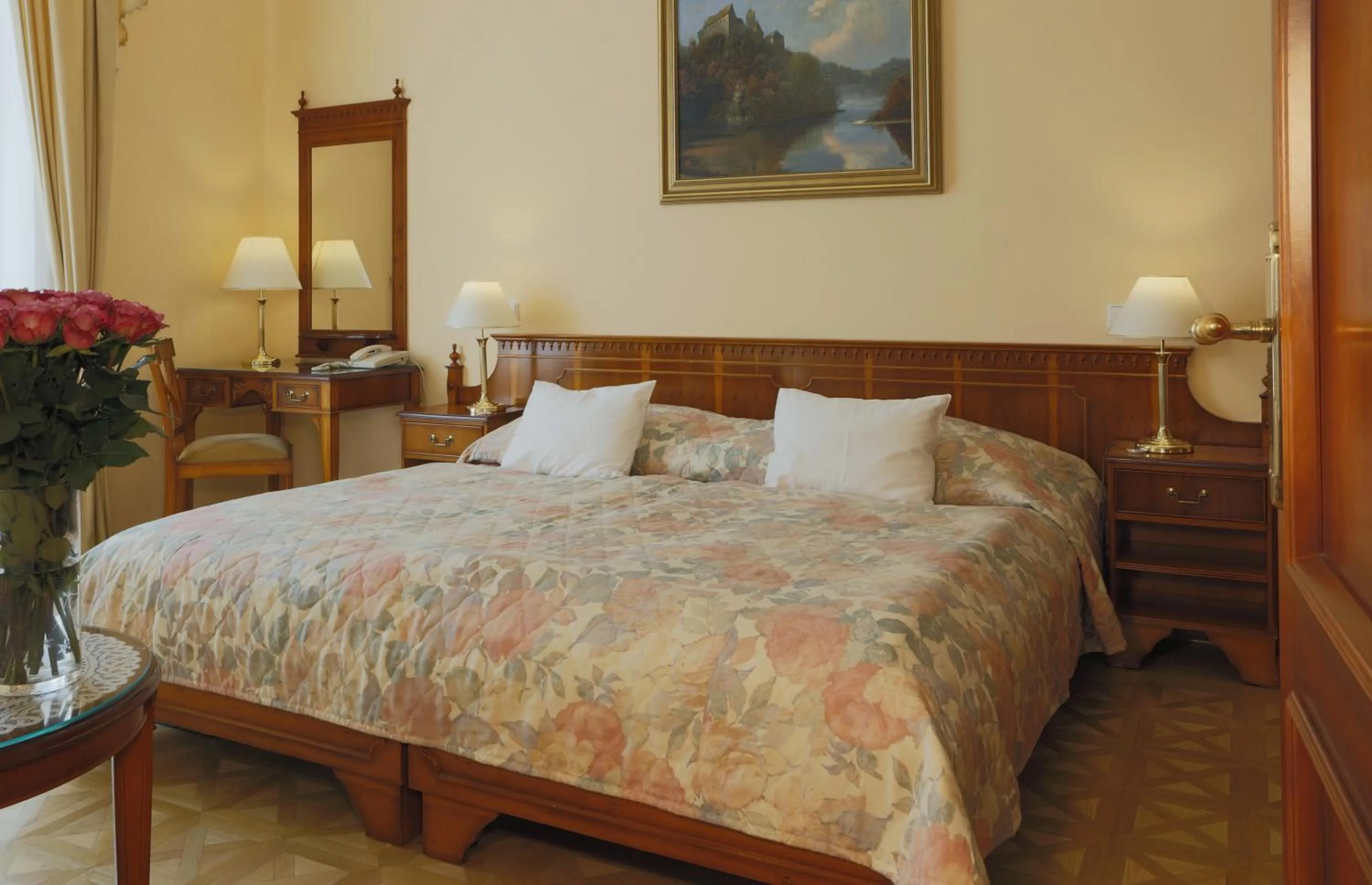 Bedroom, Bed in Bristol Kralovska Vila