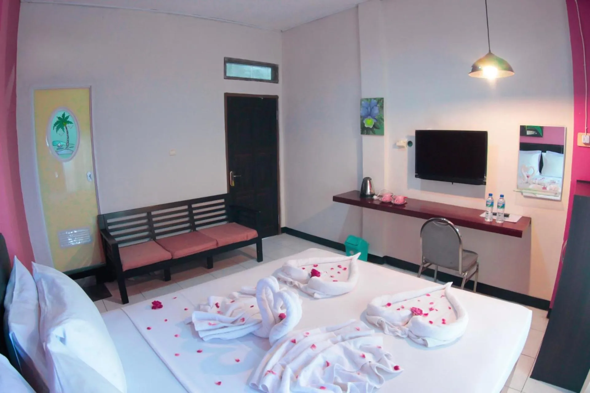 Bed in Hotel FX72 Ruteng
