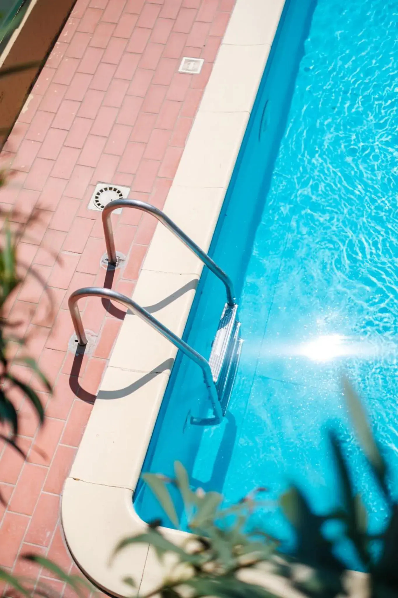 Pool view in Hotel Crown Pool view in Hotel Crown